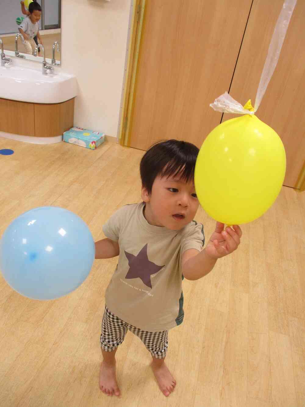 風船遊びをしたよ♪