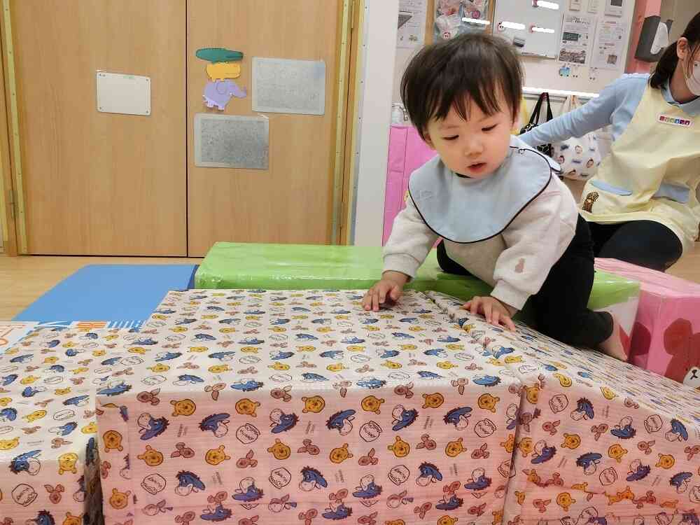 よいしょ、よいしょ…。