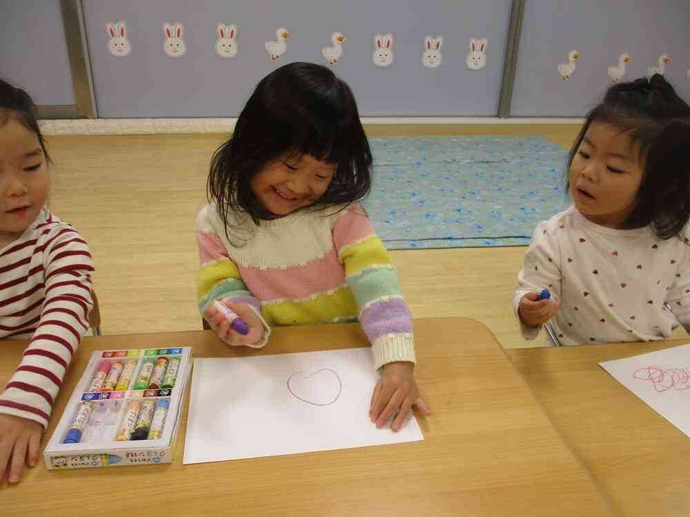 お絵描きタイム♪