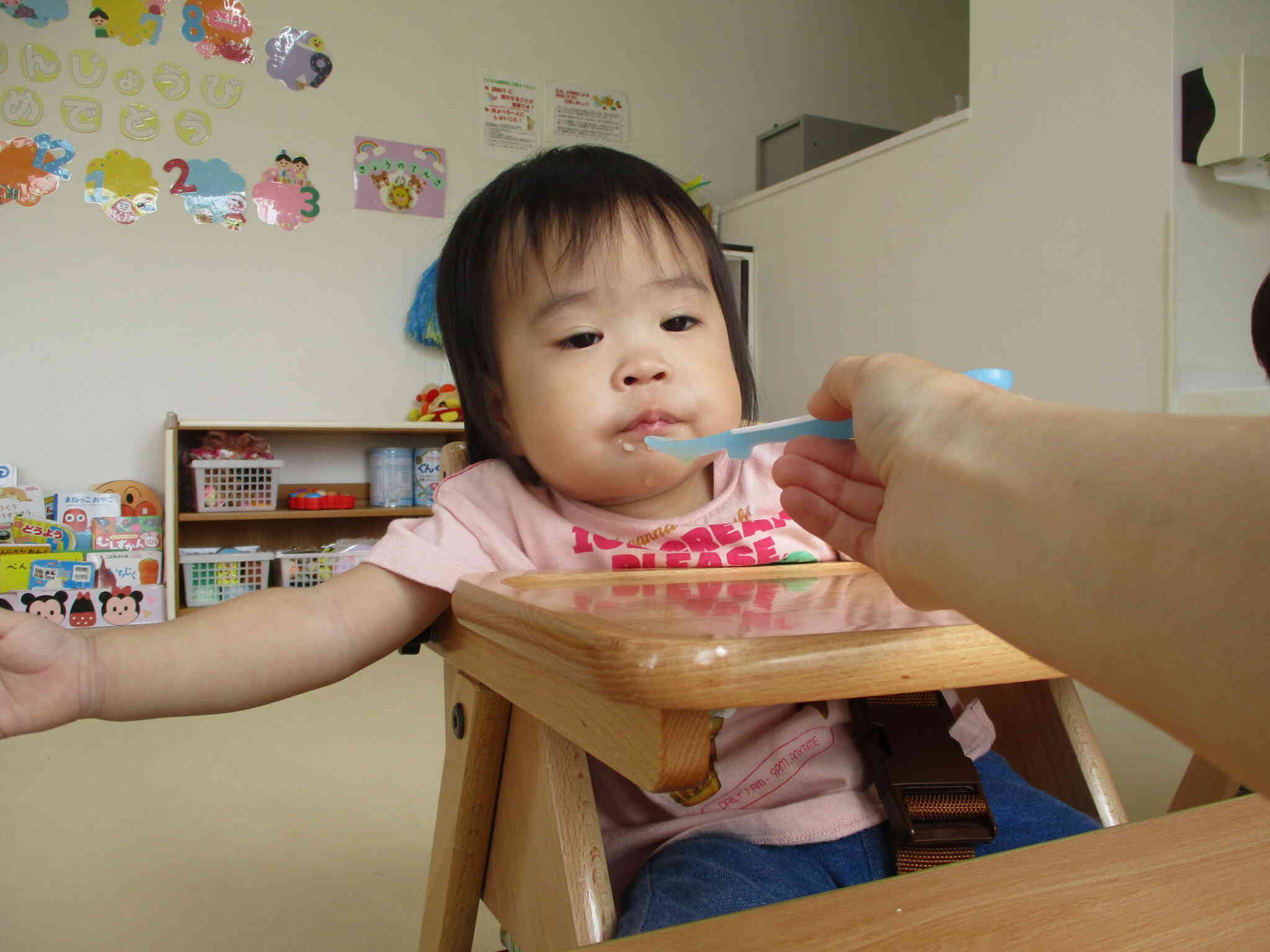 おや？お目めがとろ～んとしてきました。