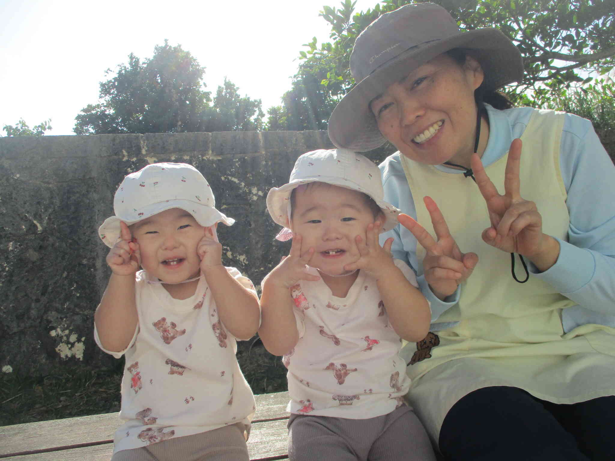 いいところにベンチがありました！