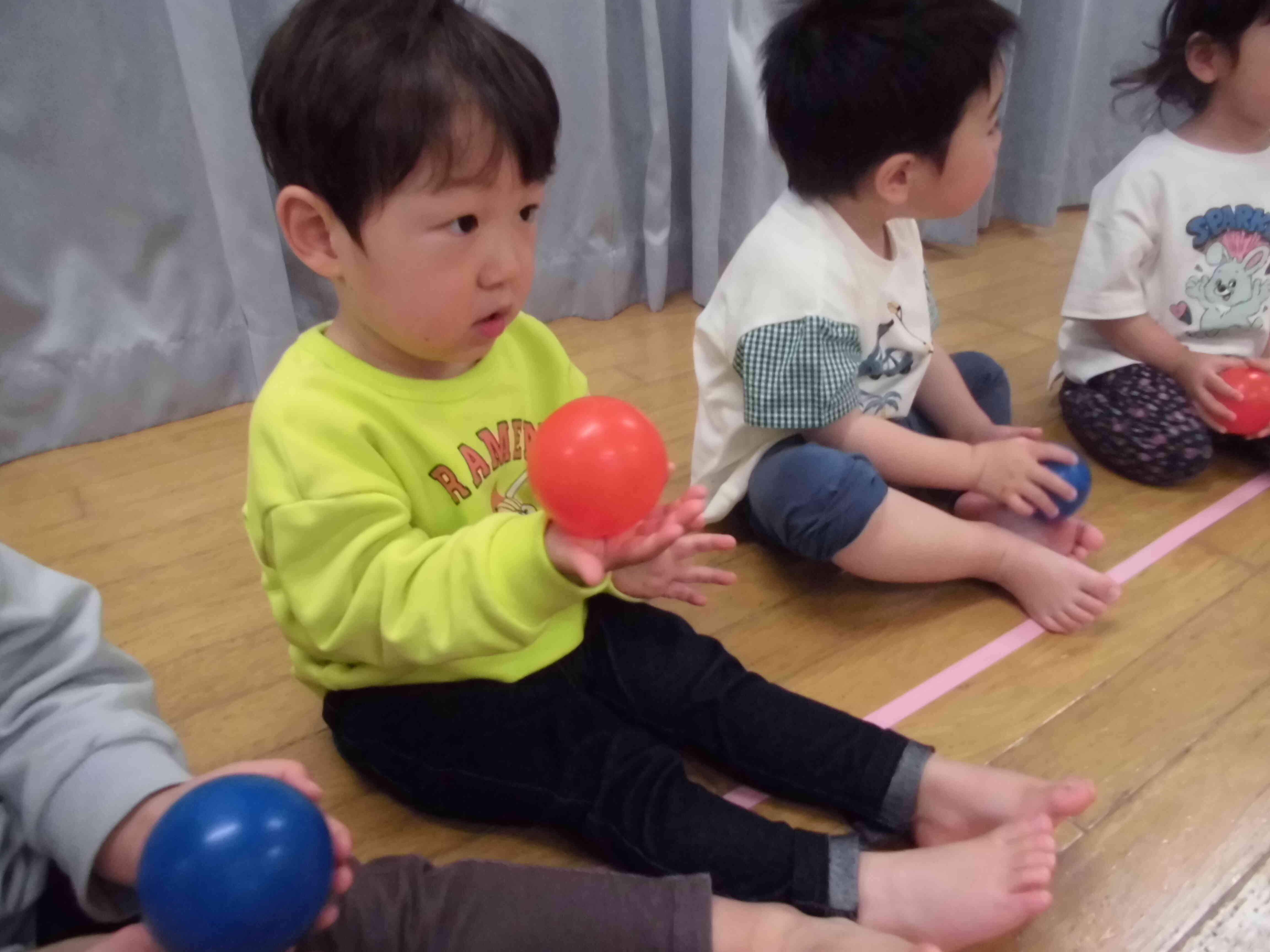 きりん組（2歳児）さんの様子