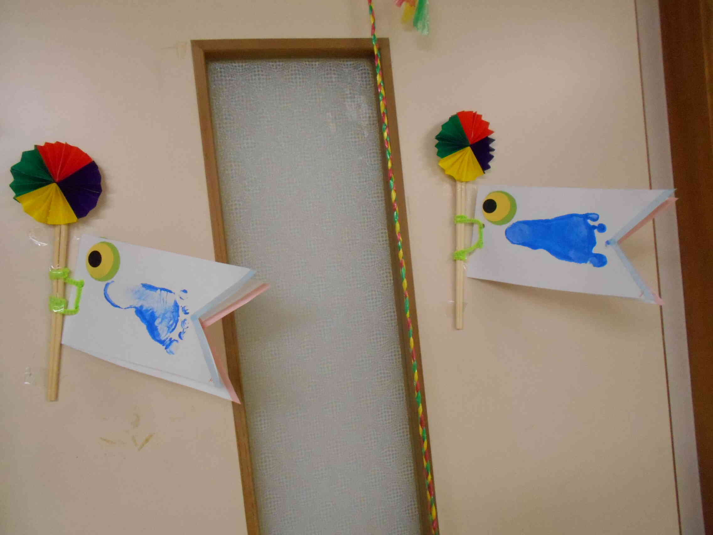 うさぎ組（0歳児）さんのこいのぼり製作