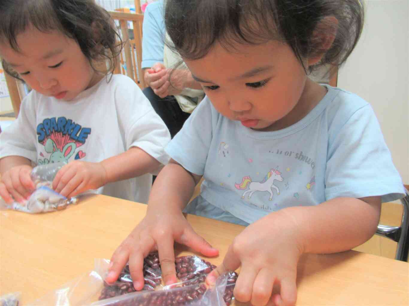 きりん組（2歳児）さんの様子