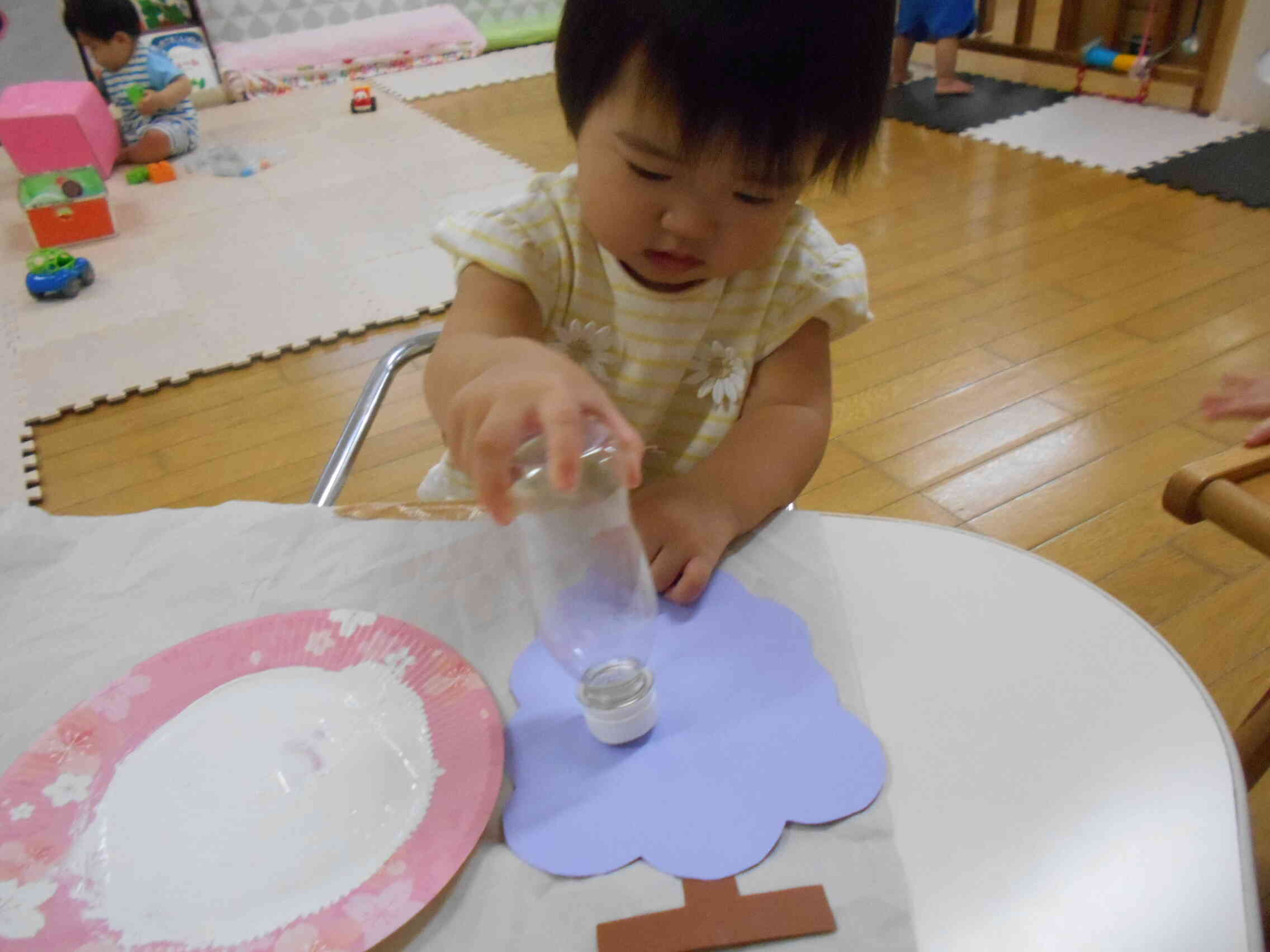 9/16 休んでいたお友だちも製作をしました。