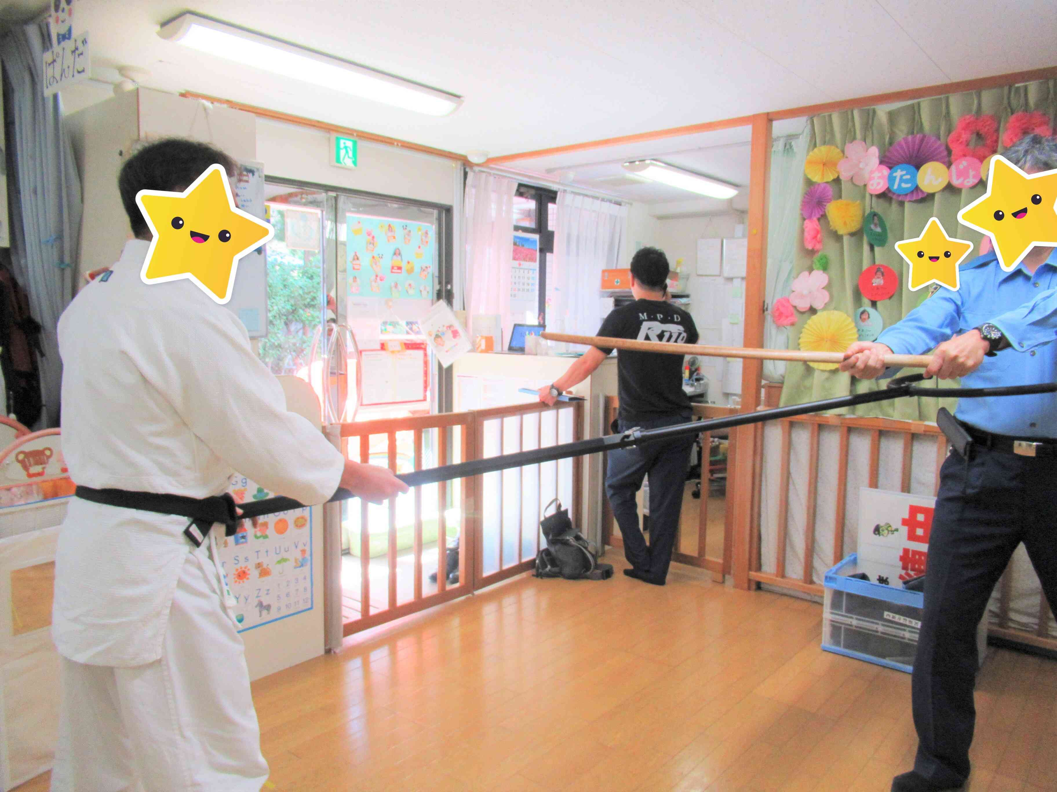 警察の方が体を張って教えてくれました。