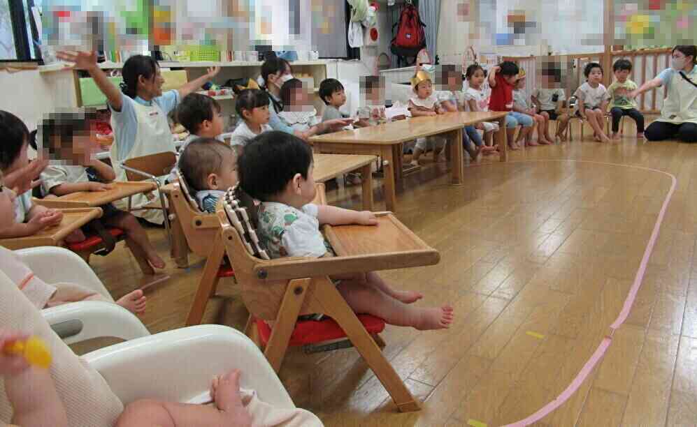 お友達の誕生日をみんなでお祝い！