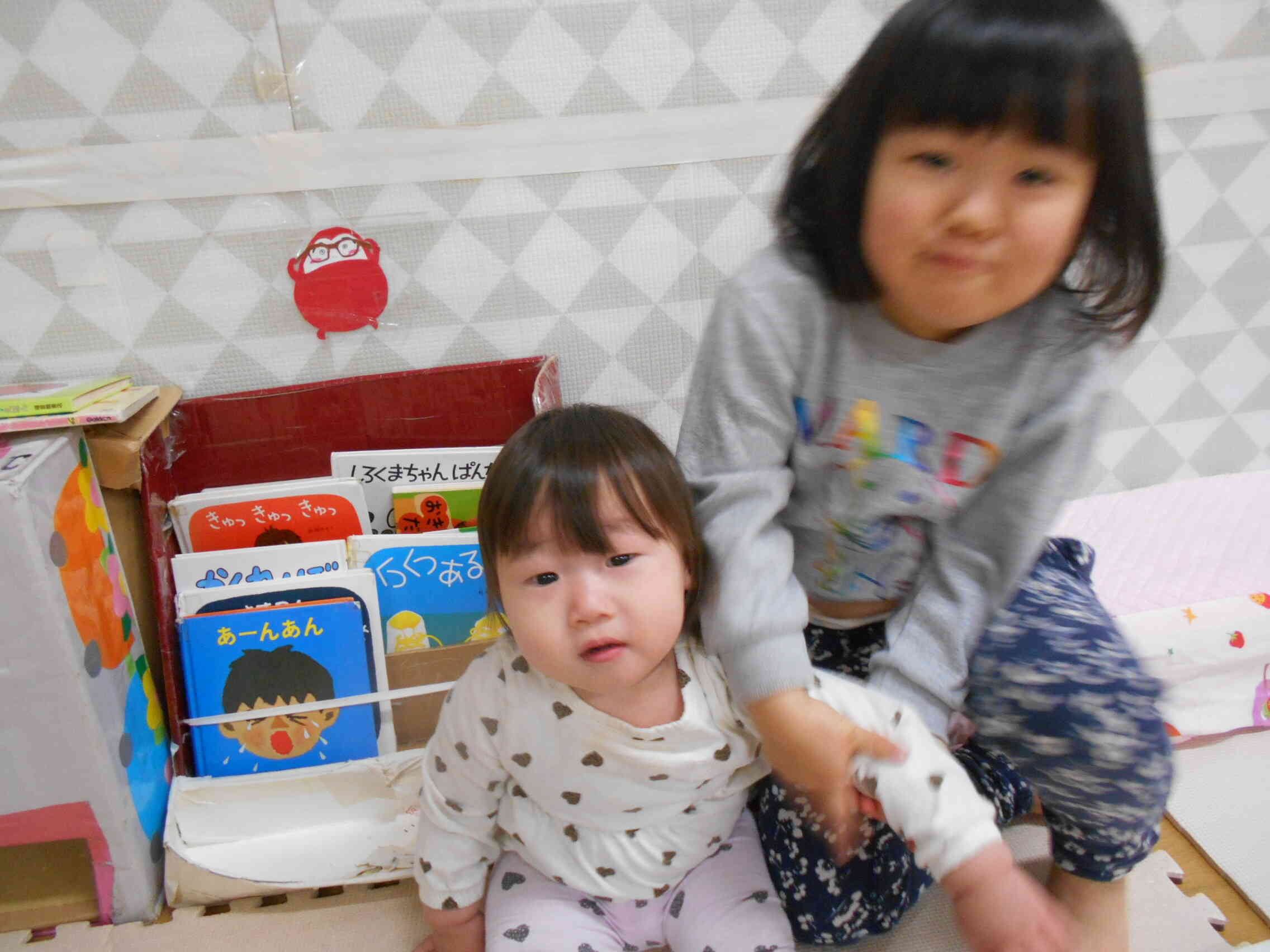 異年齢交流では姉妹で遊んだりもします。