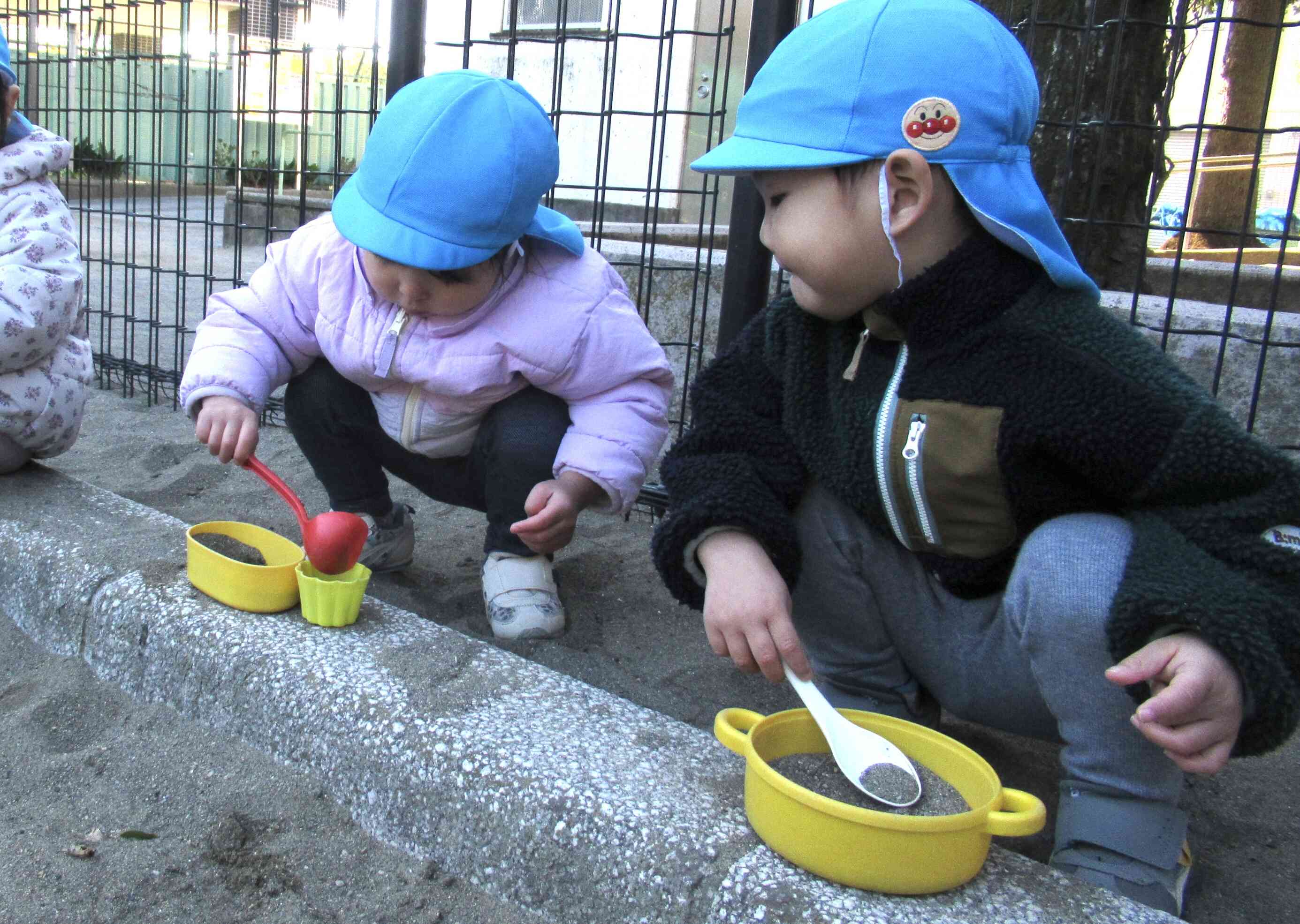 梅田通公園のお砂場でお店屋さんごっこをしました！
