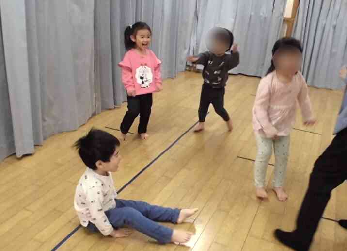 きりん組（2歳児）さんの様子