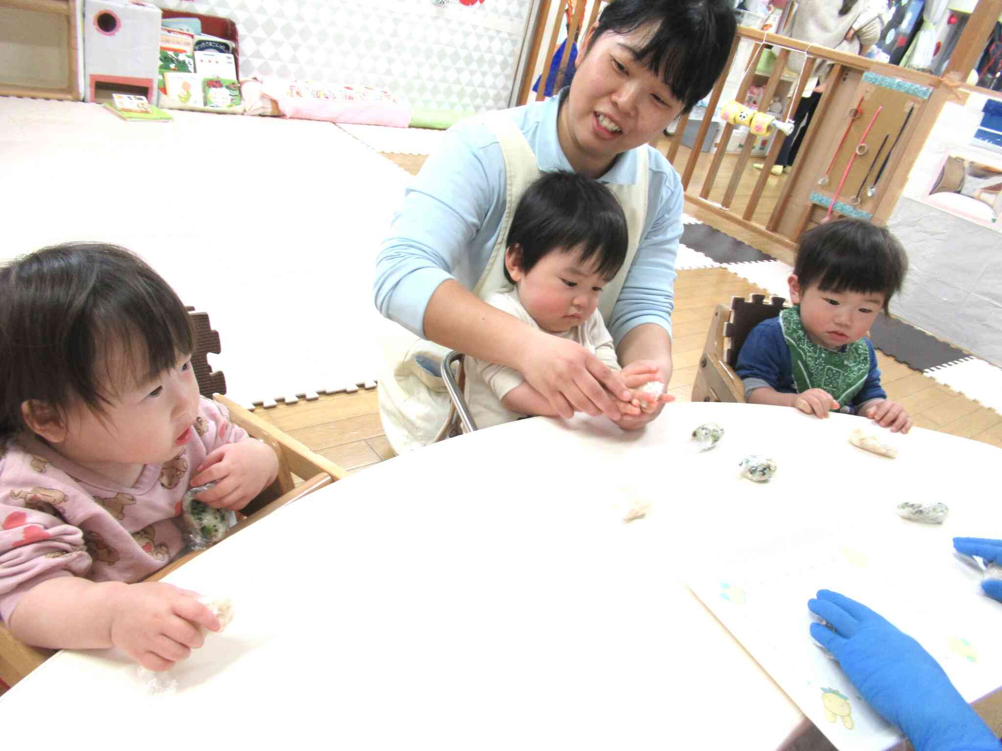 うさぎ組（0歳児）さんの様子