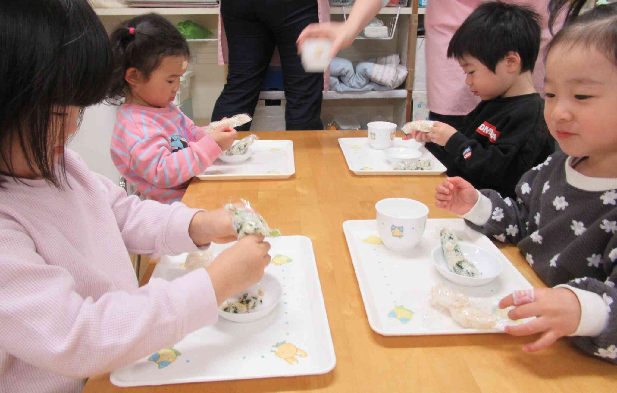 自分で作ったおやつは美味しいね!