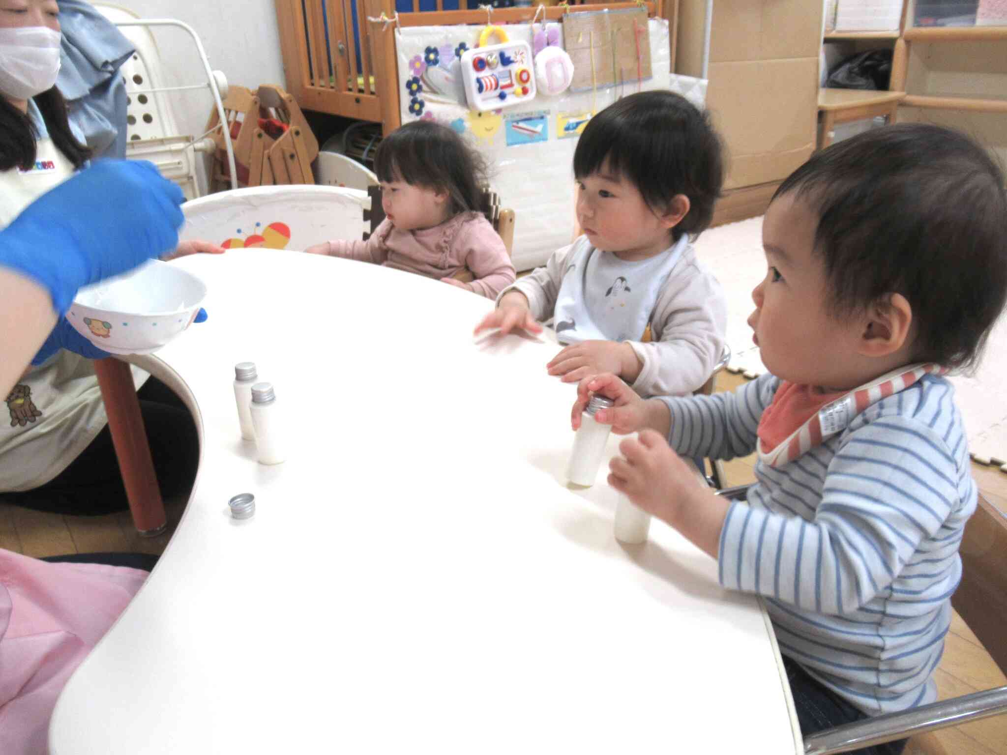うさぎ組（0歳児）さんの様子