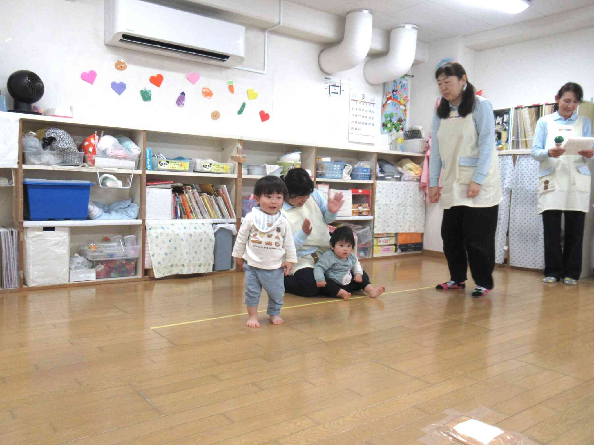 うさぎ組（0歳児）さんも上手に前に出てこれました！
