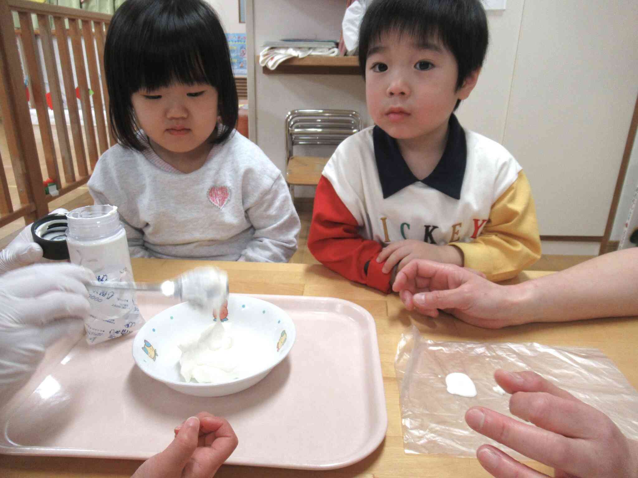 3/13 【食育】バター作りをしました！