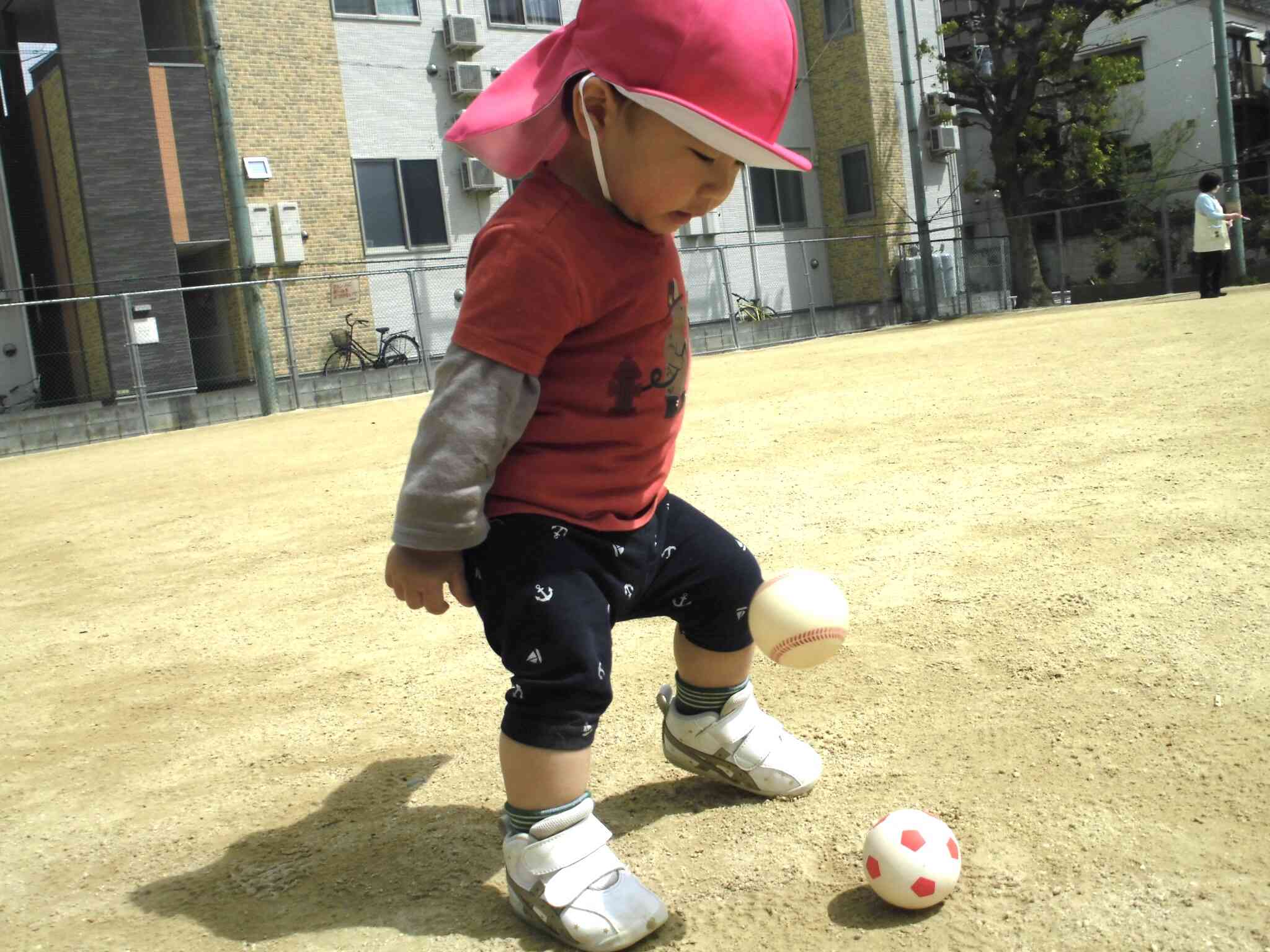 足でボールを蹴るのが上手になりました！