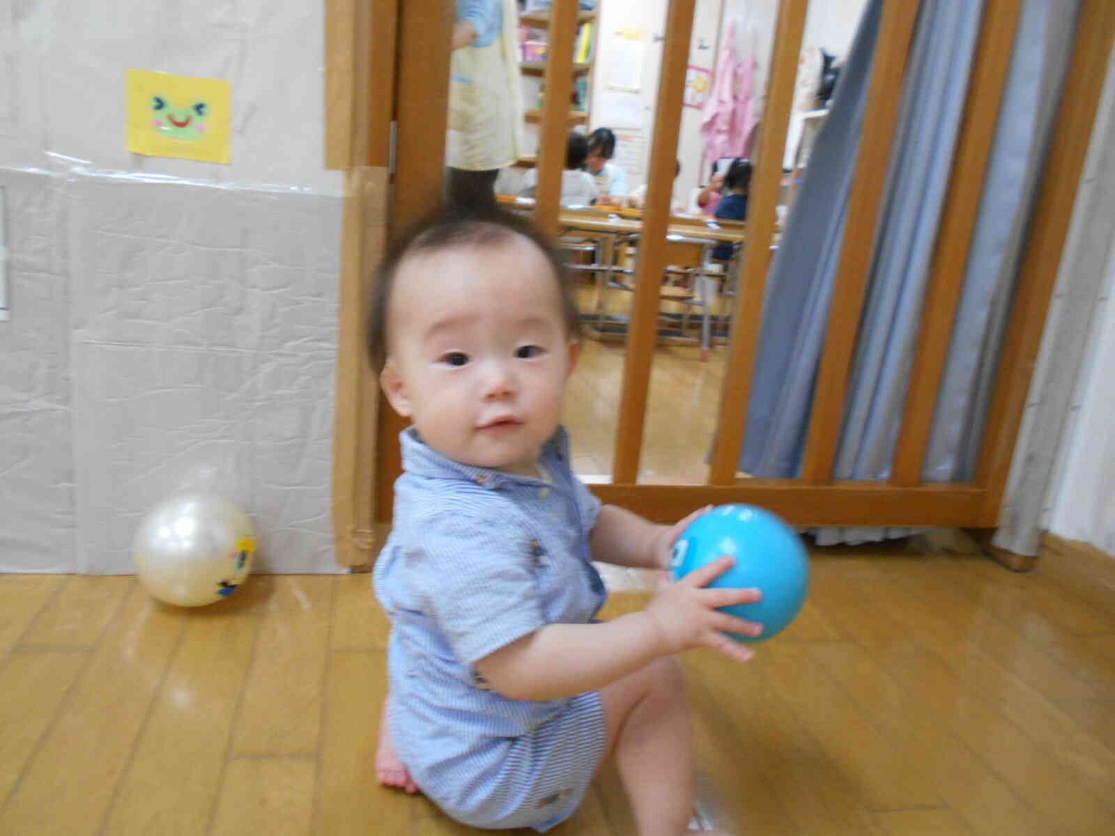 ハイハイで追いかけたよ