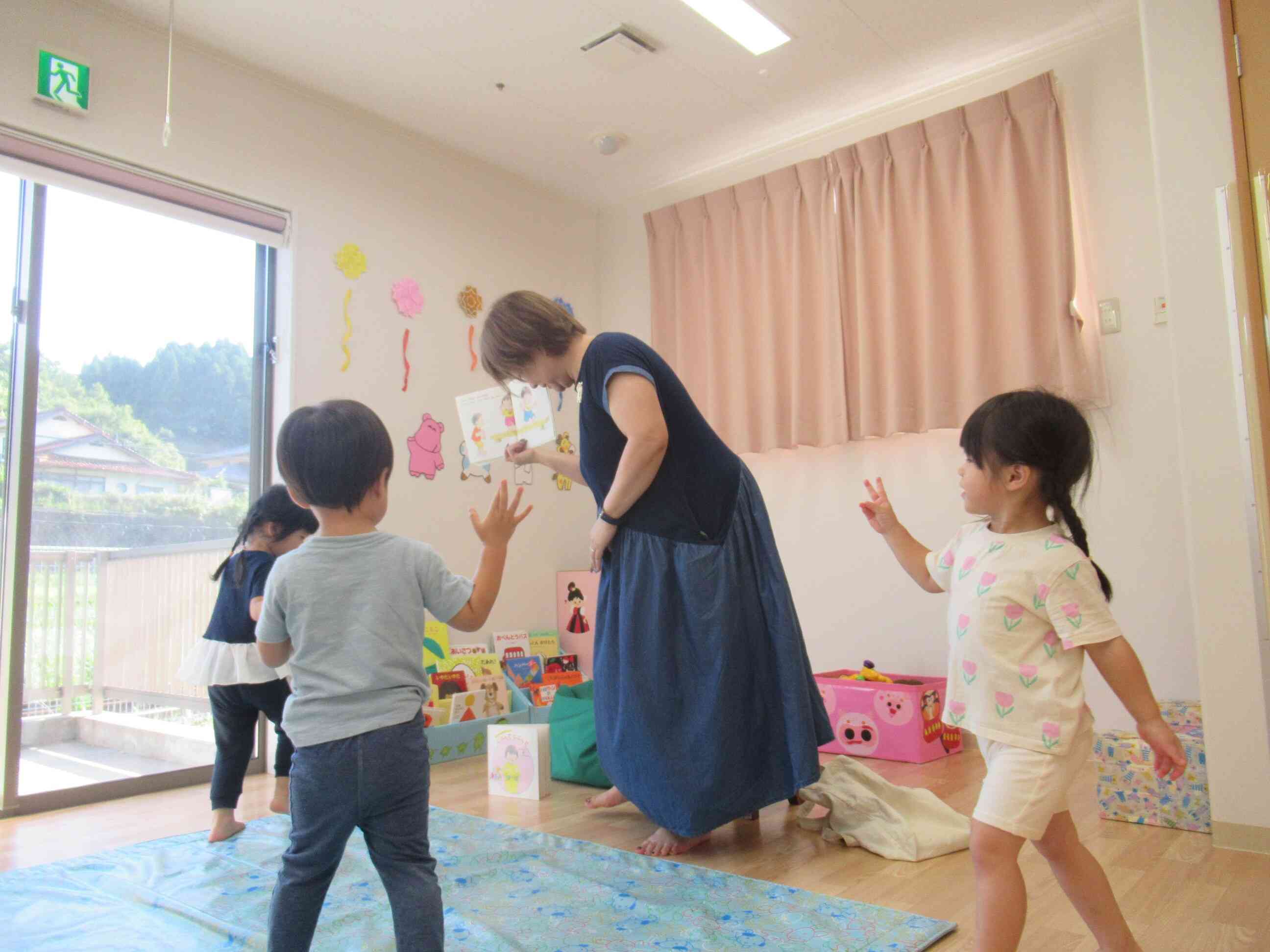 まねっこ　できるかな