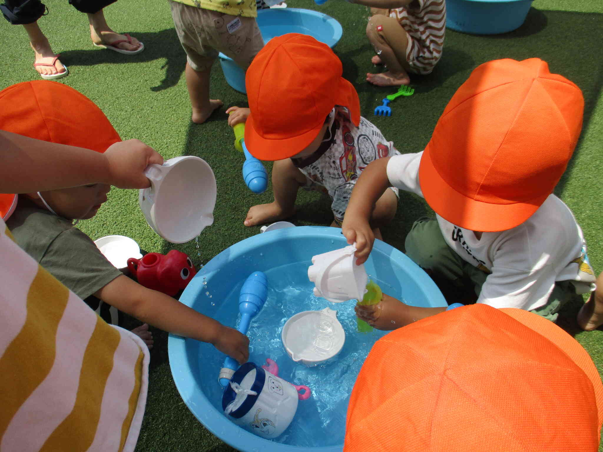 2歳児クラス　うさぎ組　水遊び