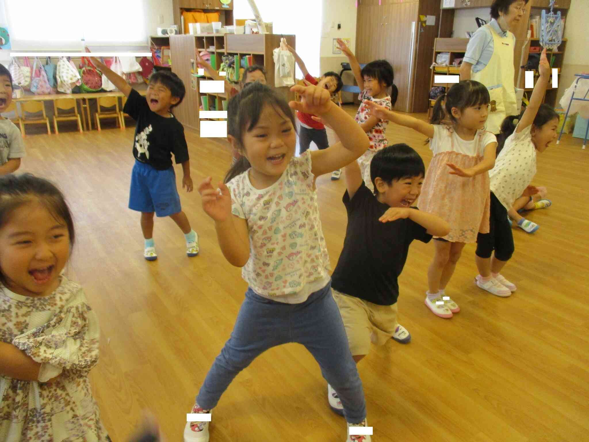 あけみ先生と遊びましょう！②　３，４，５歳児クラス