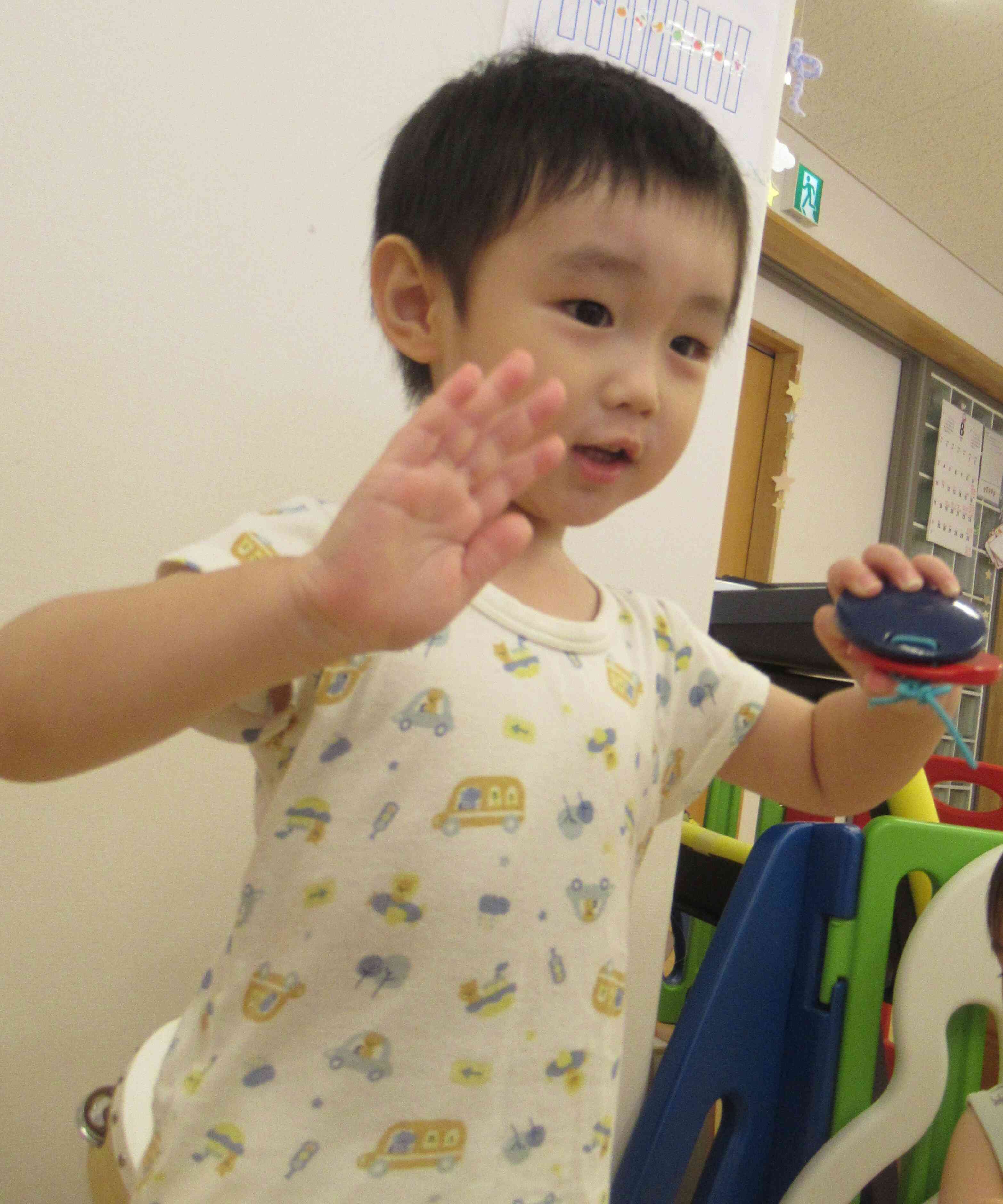 リズムに合わせて叩いてみよう！