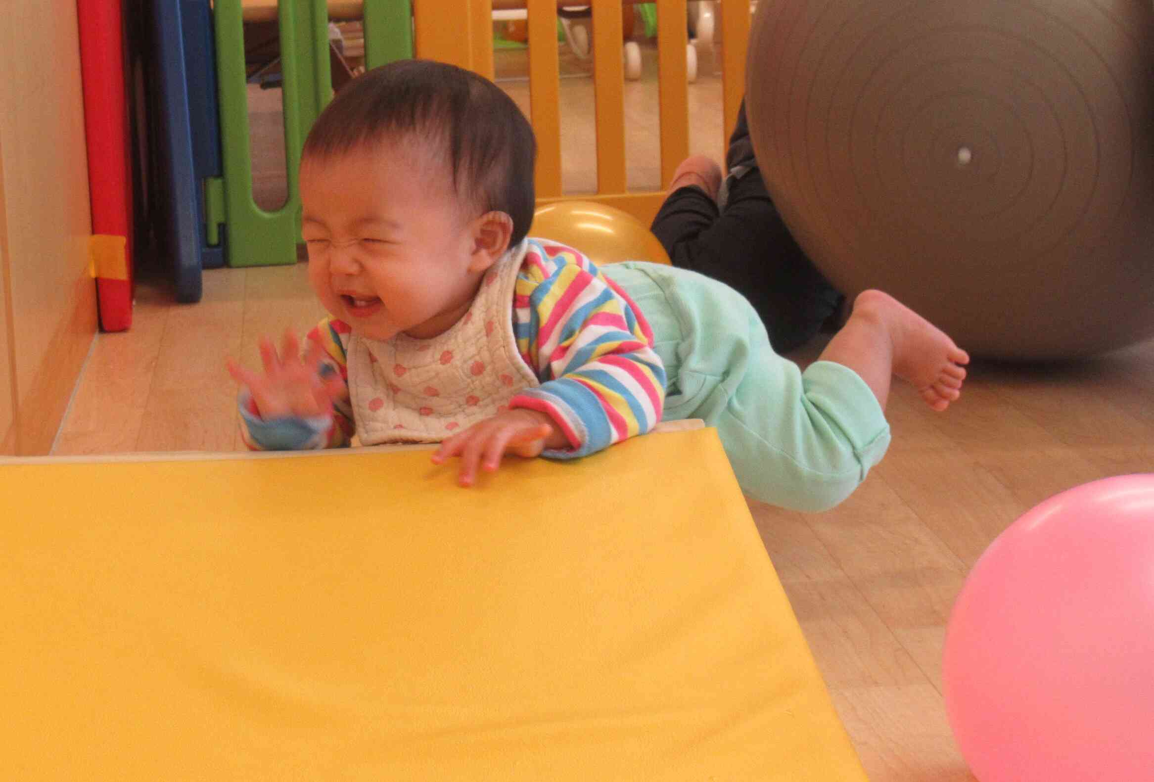 ひよこ組の運動遊び