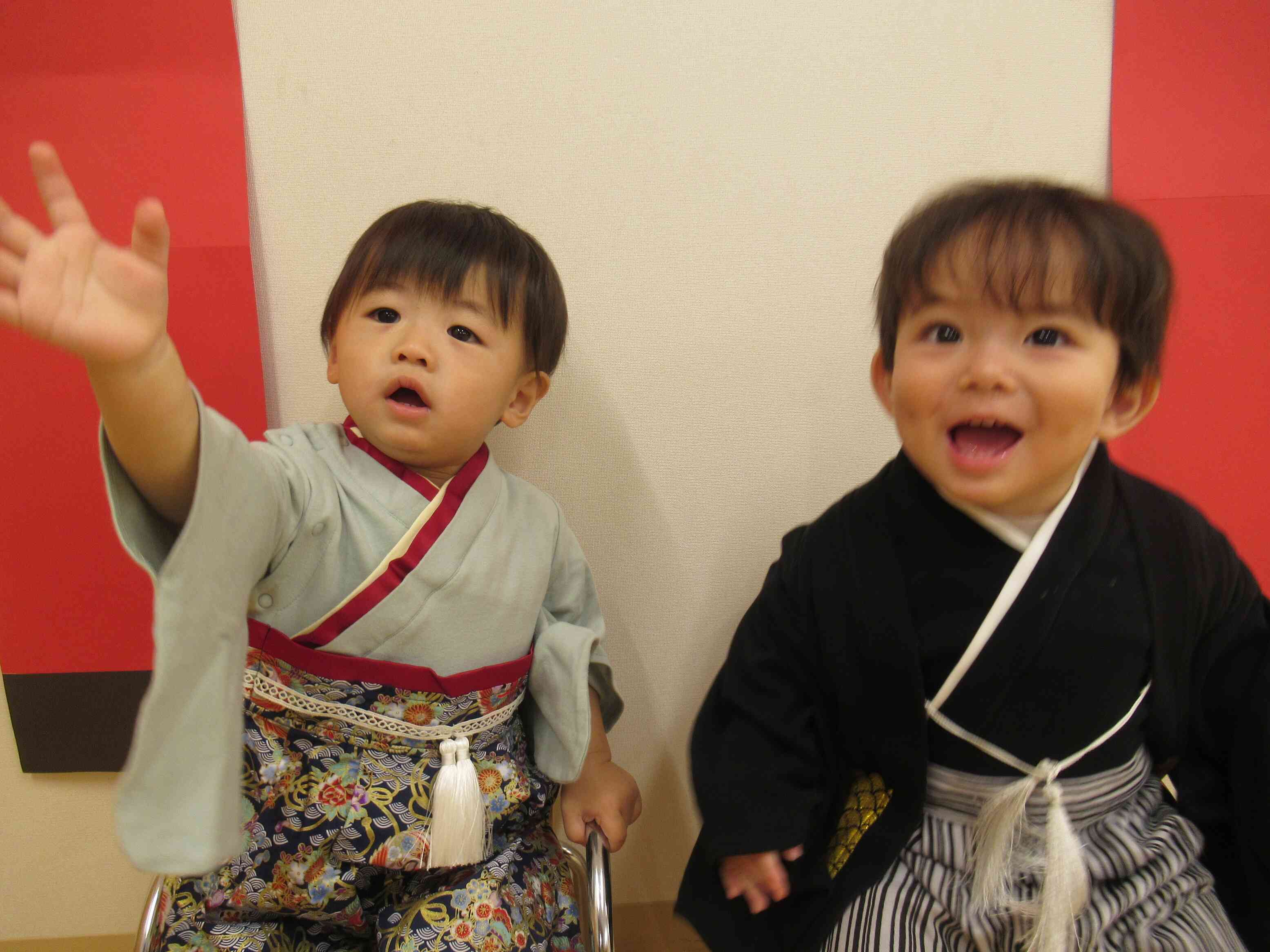 二人でポーズ！