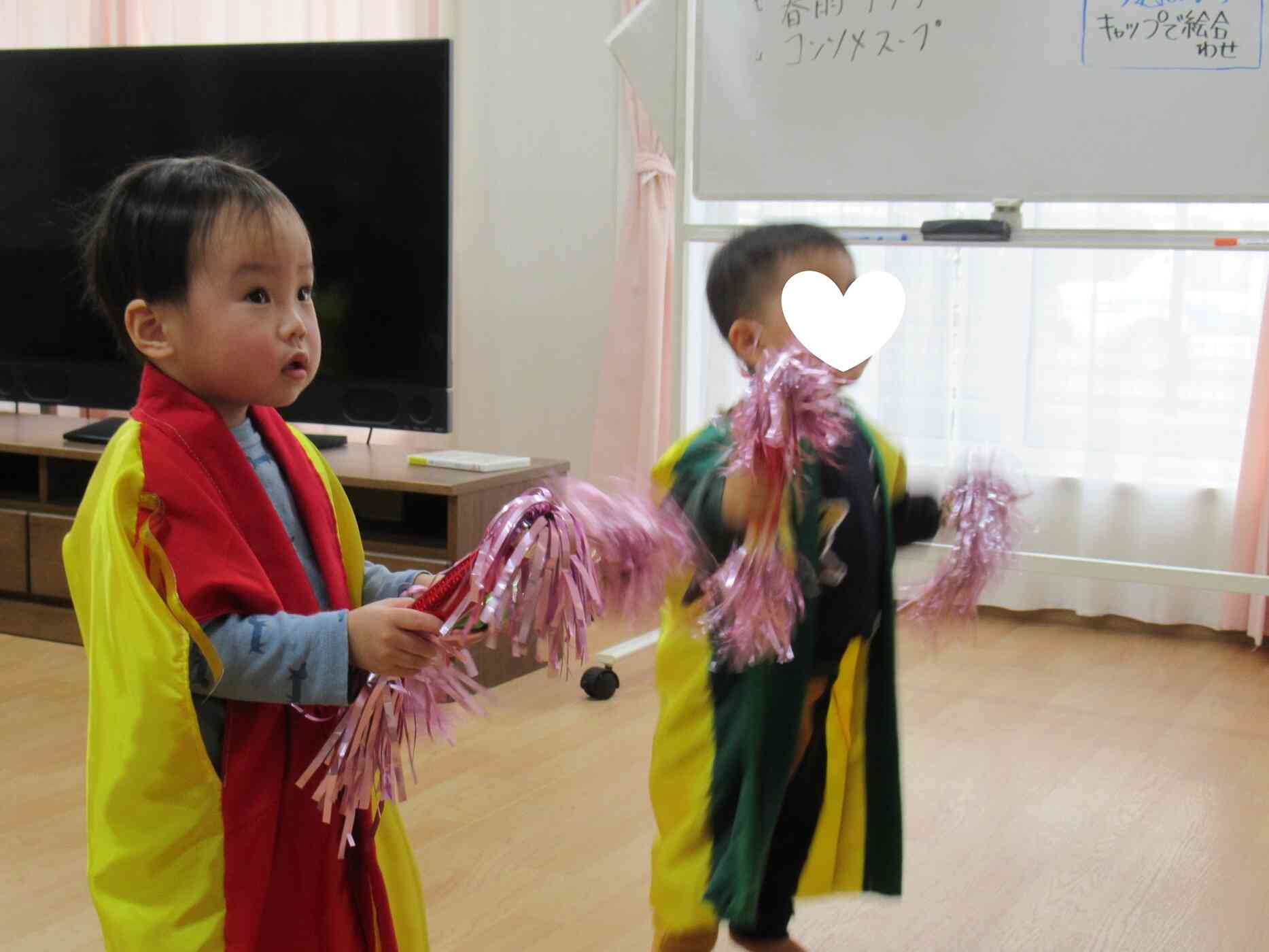 ダンスを披露しました。