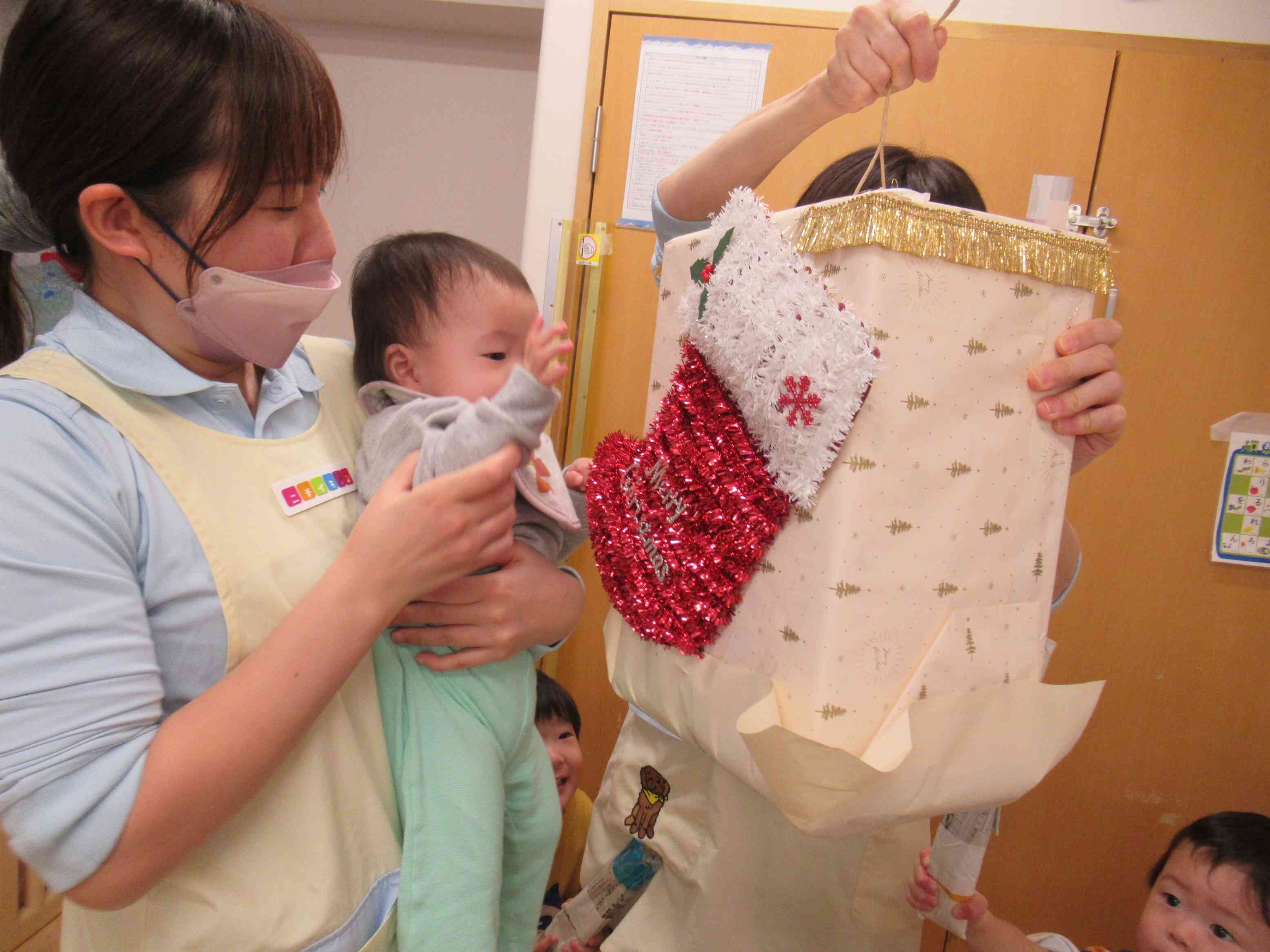 何が入っているのかな？