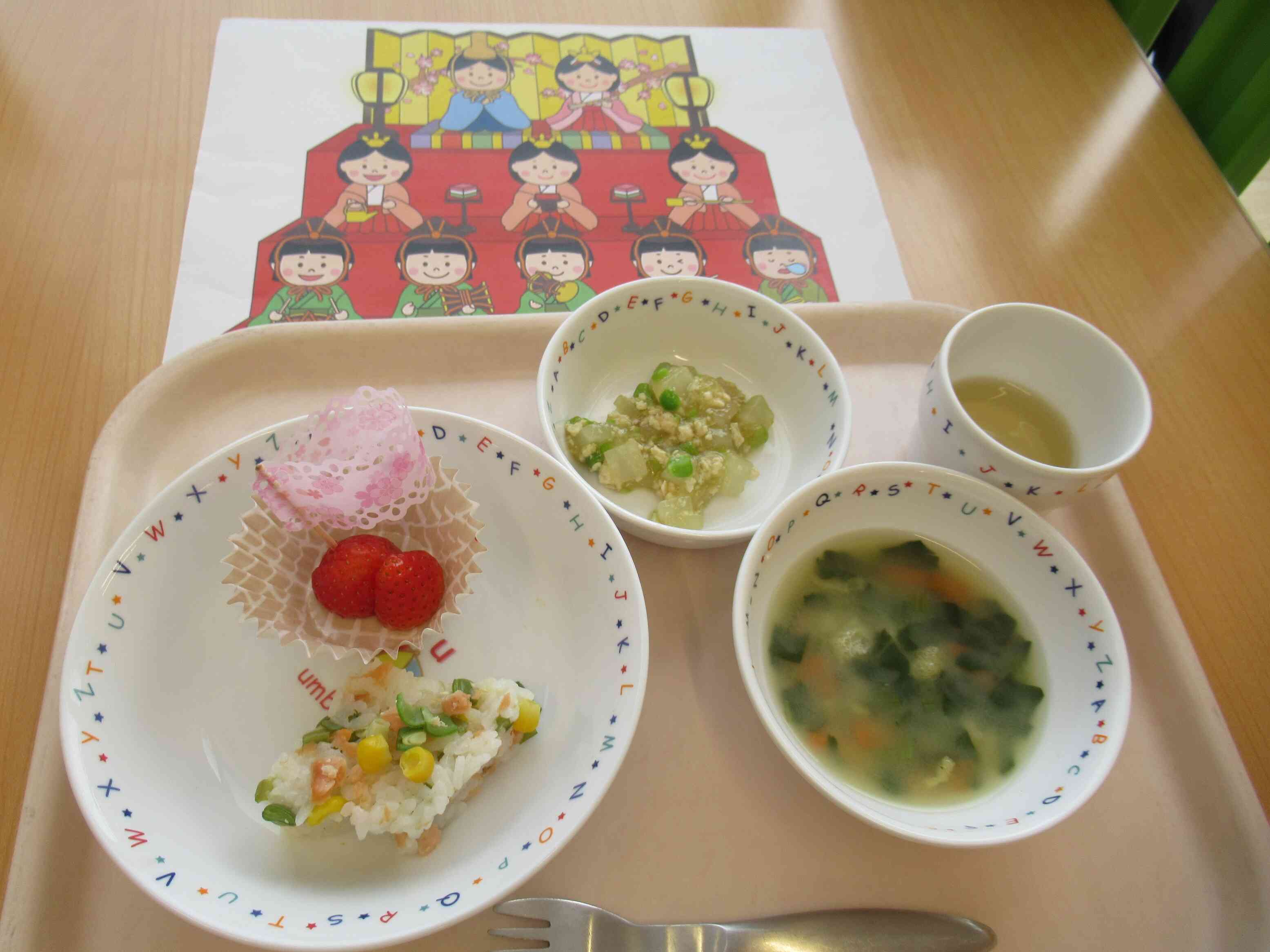 おひなまつりの給食