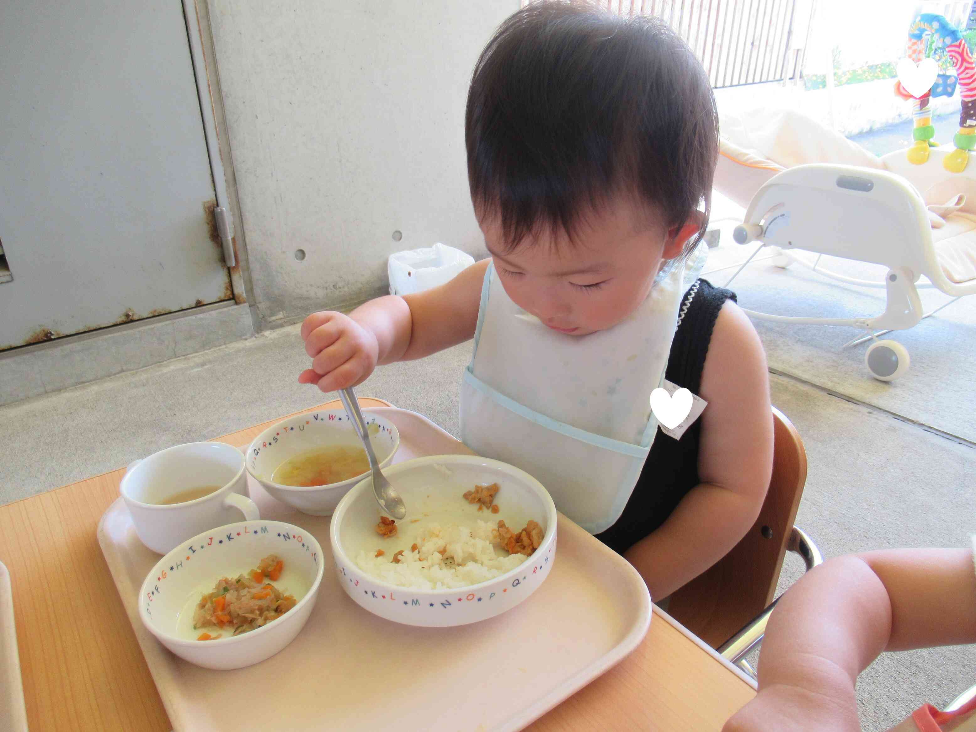 給食もたべよう！