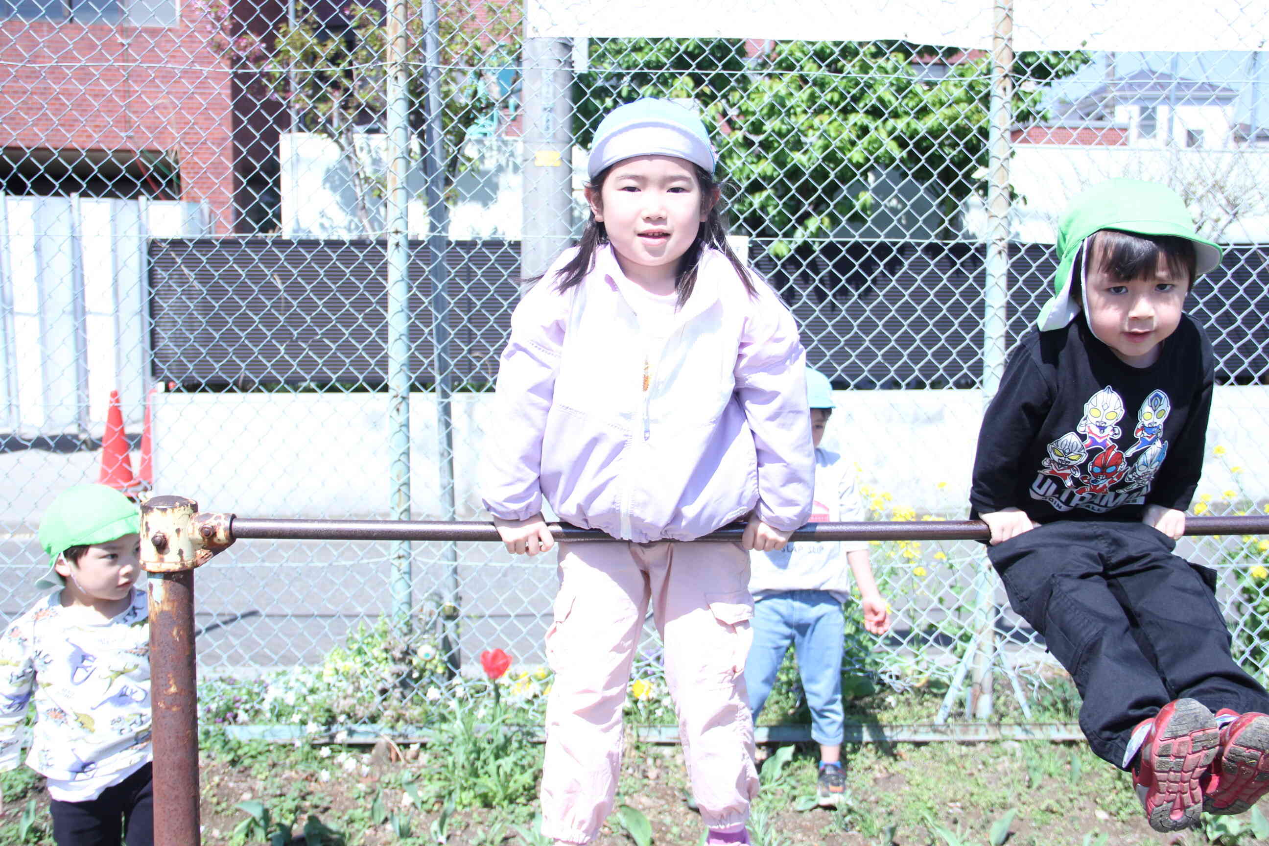 鉄棒も出来ます♡