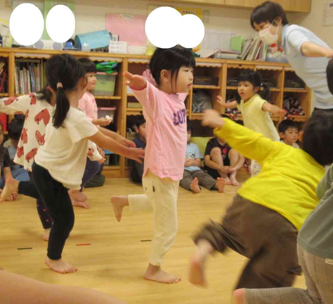 園テーマ：皆で楽しいリトミック～りす組