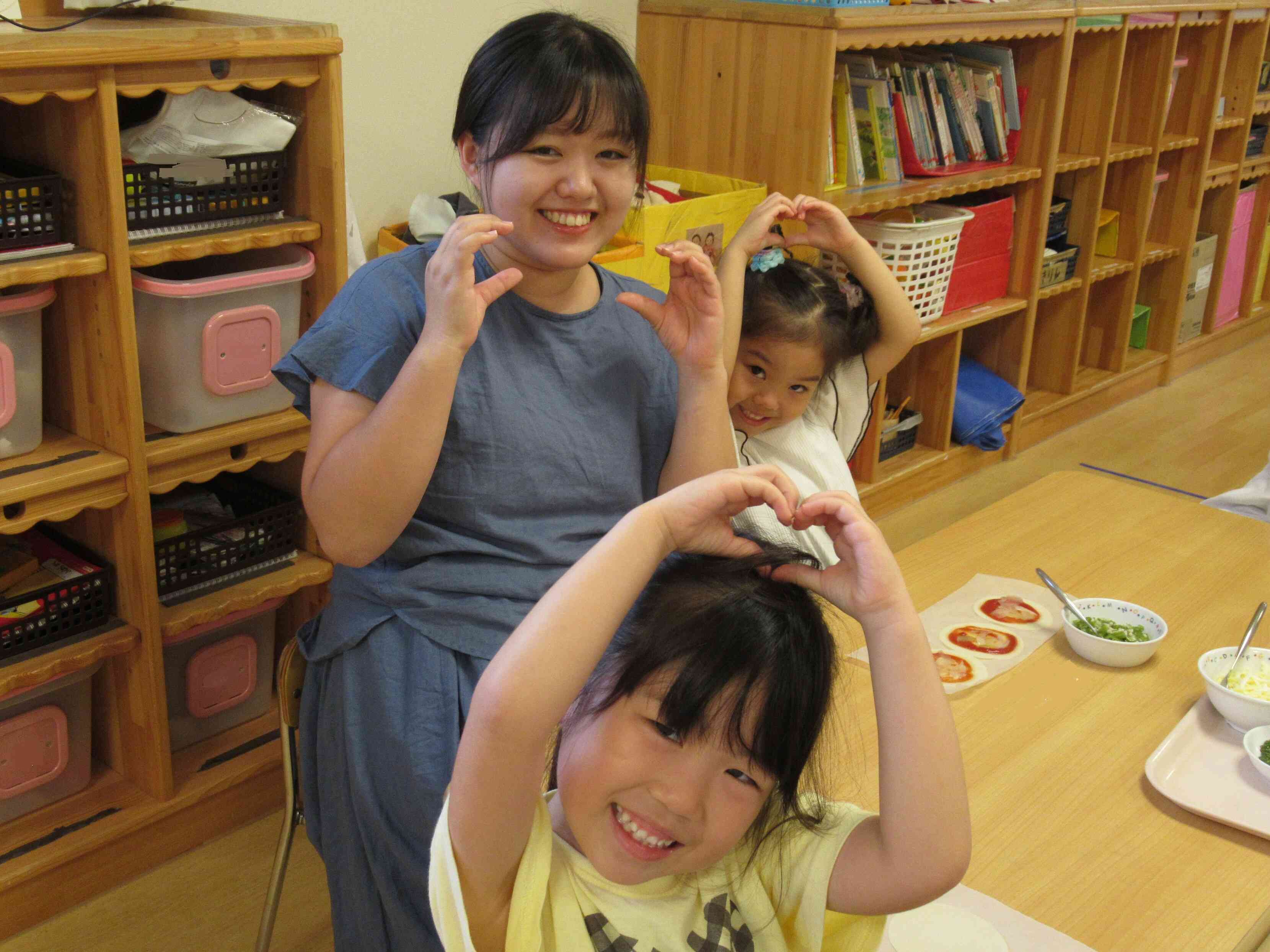 自分達で育てた野菜は苦手でも食べられちゃいます！
