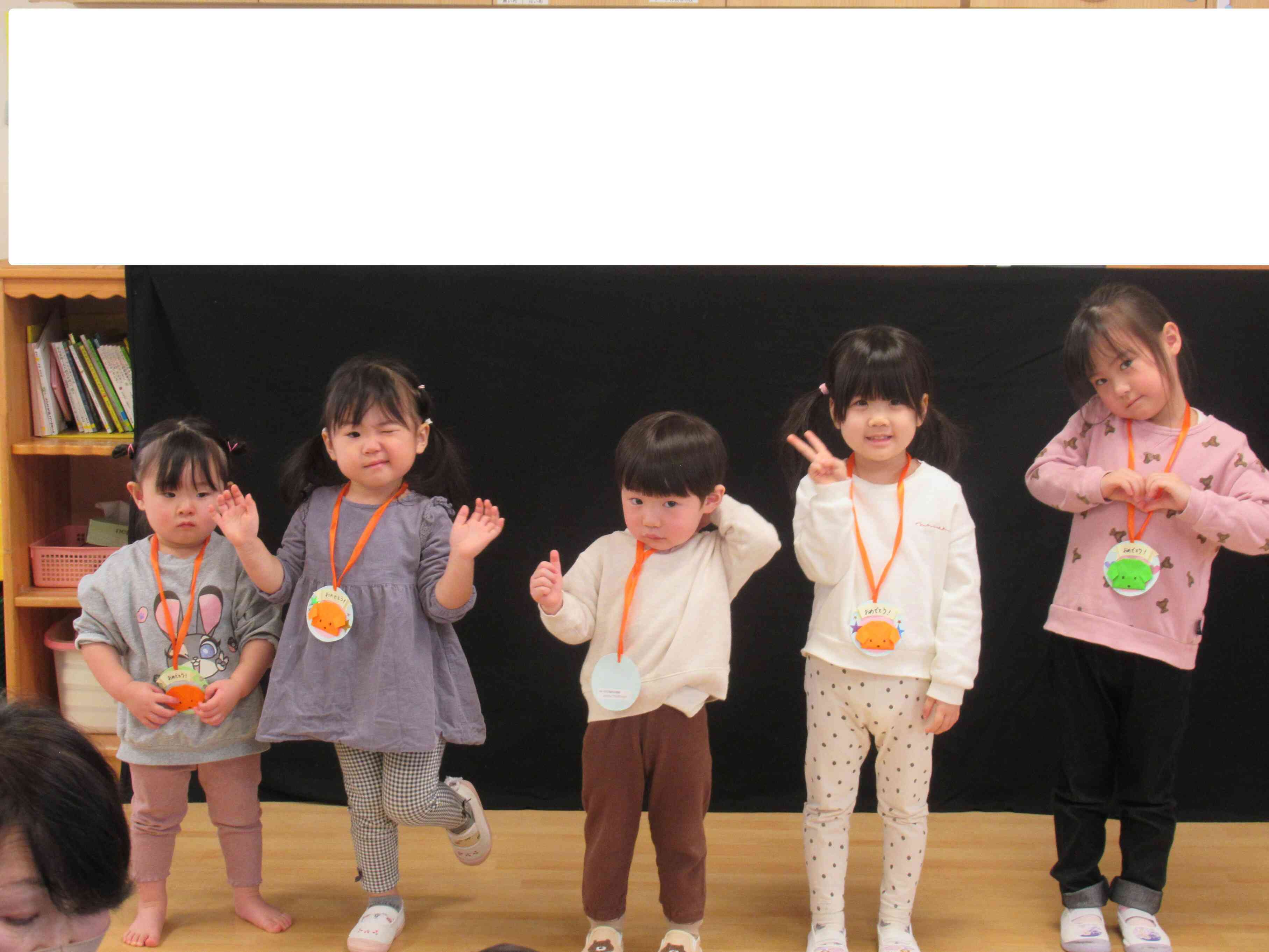 お誕生児さんみんなでハイチーズ！