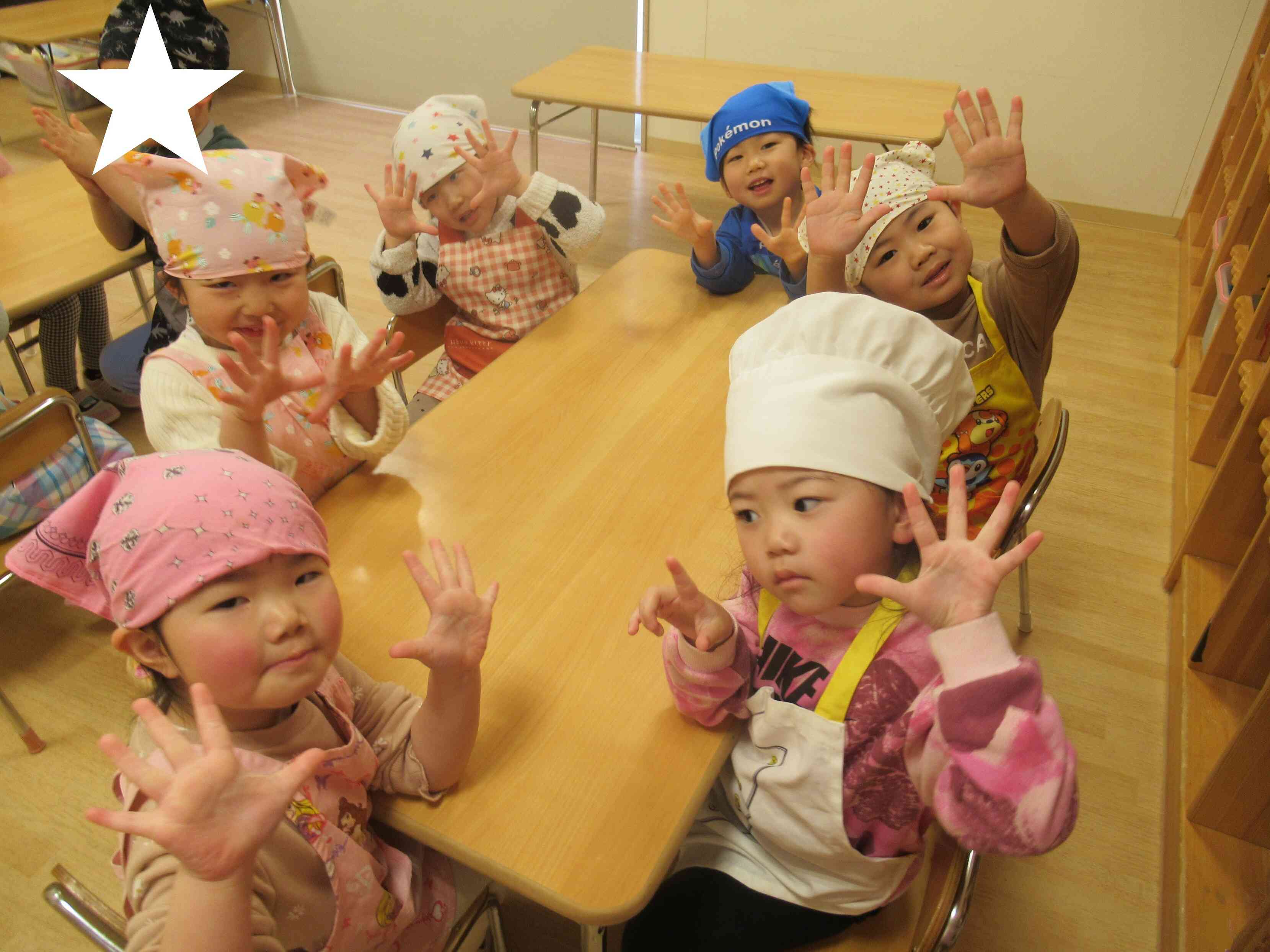 みんなでフルーチェを作ったよ（りす組）