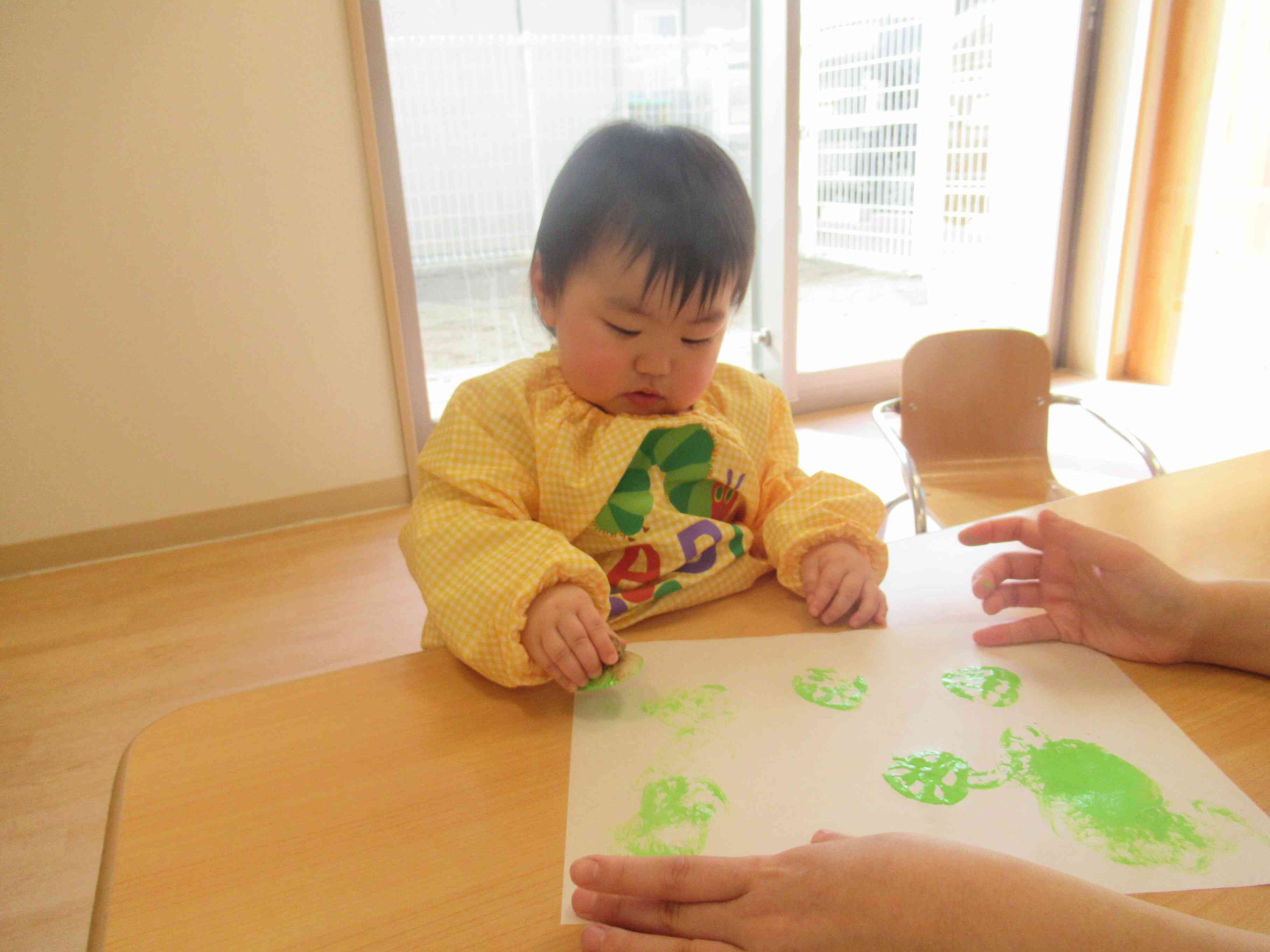 野菜スタンプぺったんたん（ひよこ組）