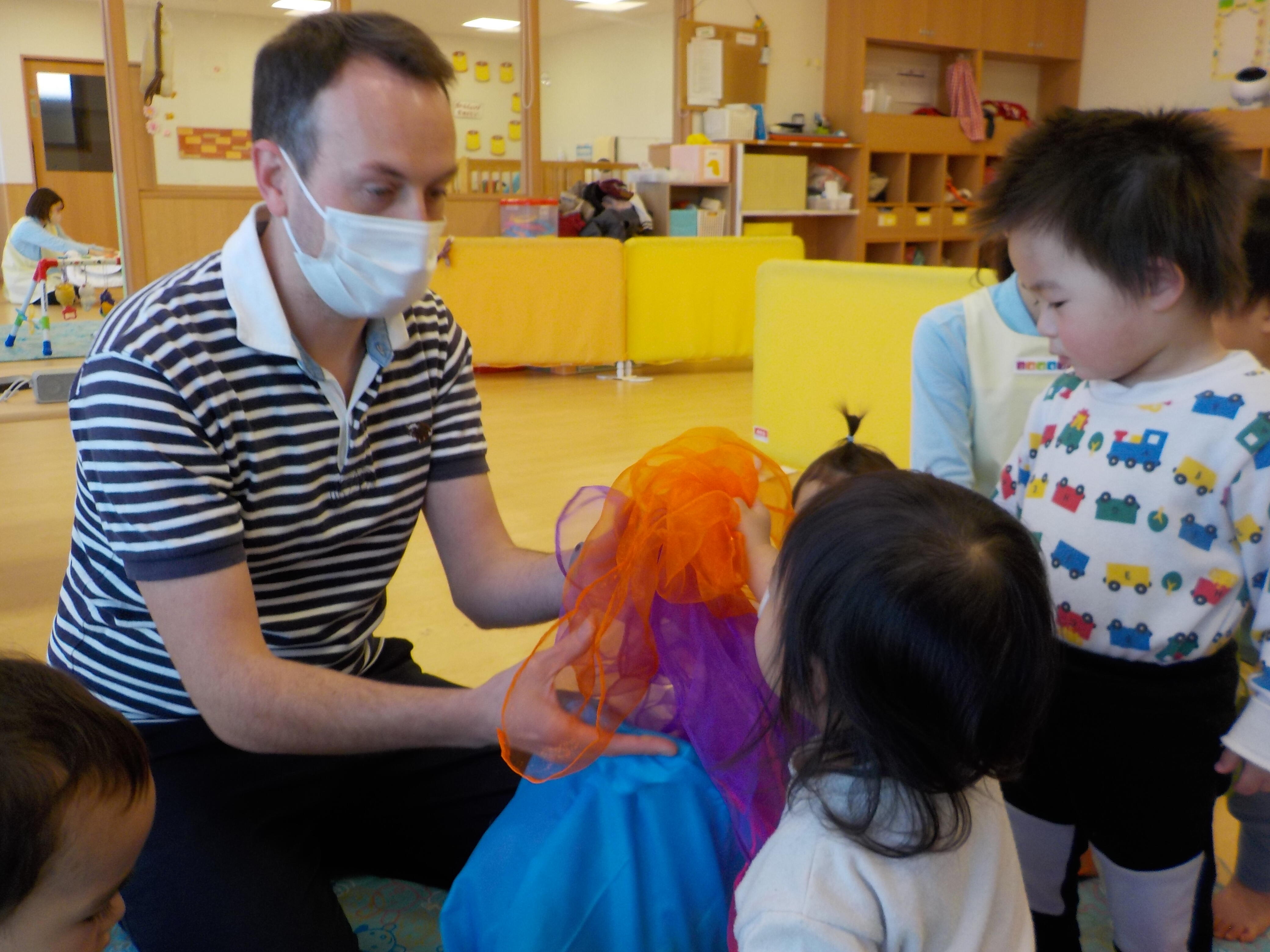 今年度はじめての英会話教室♪～あひる組～