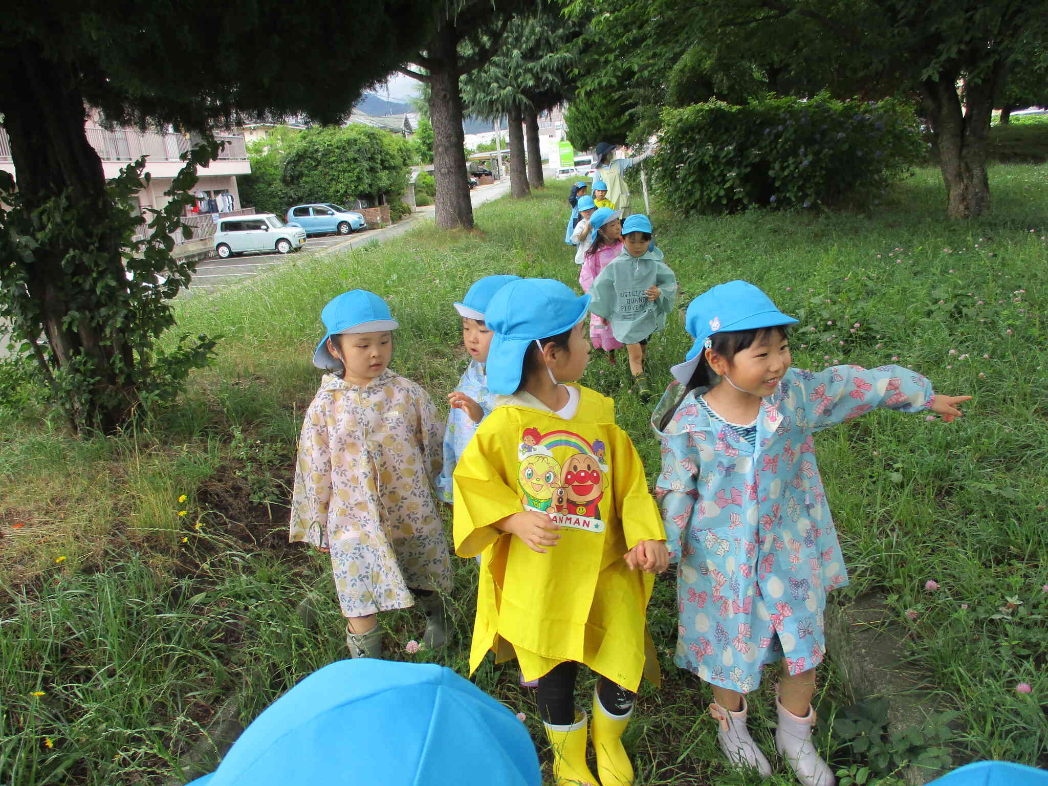 雨の日の探索～4歳児ぱんだ組～｜ニチイキッズ山形まえた保育園