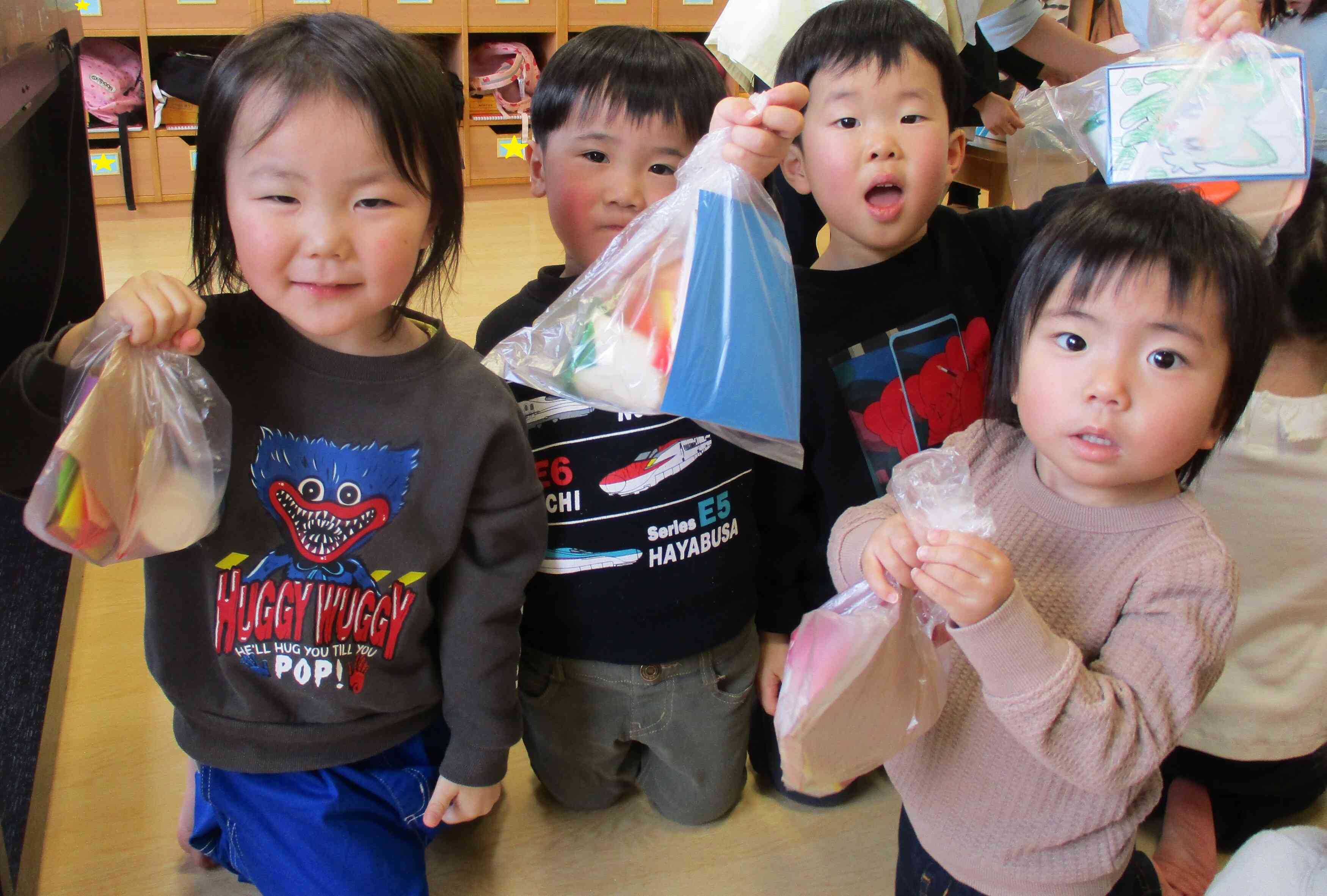 ハンバーガー屋さんでお買い物♪　～２歳児　うさぎ組～