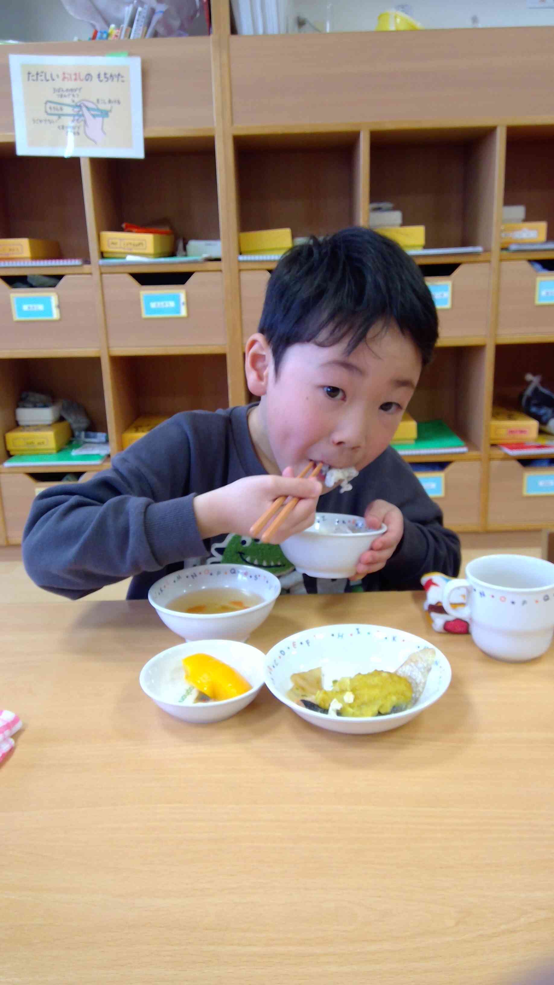もりもり食べるよ。