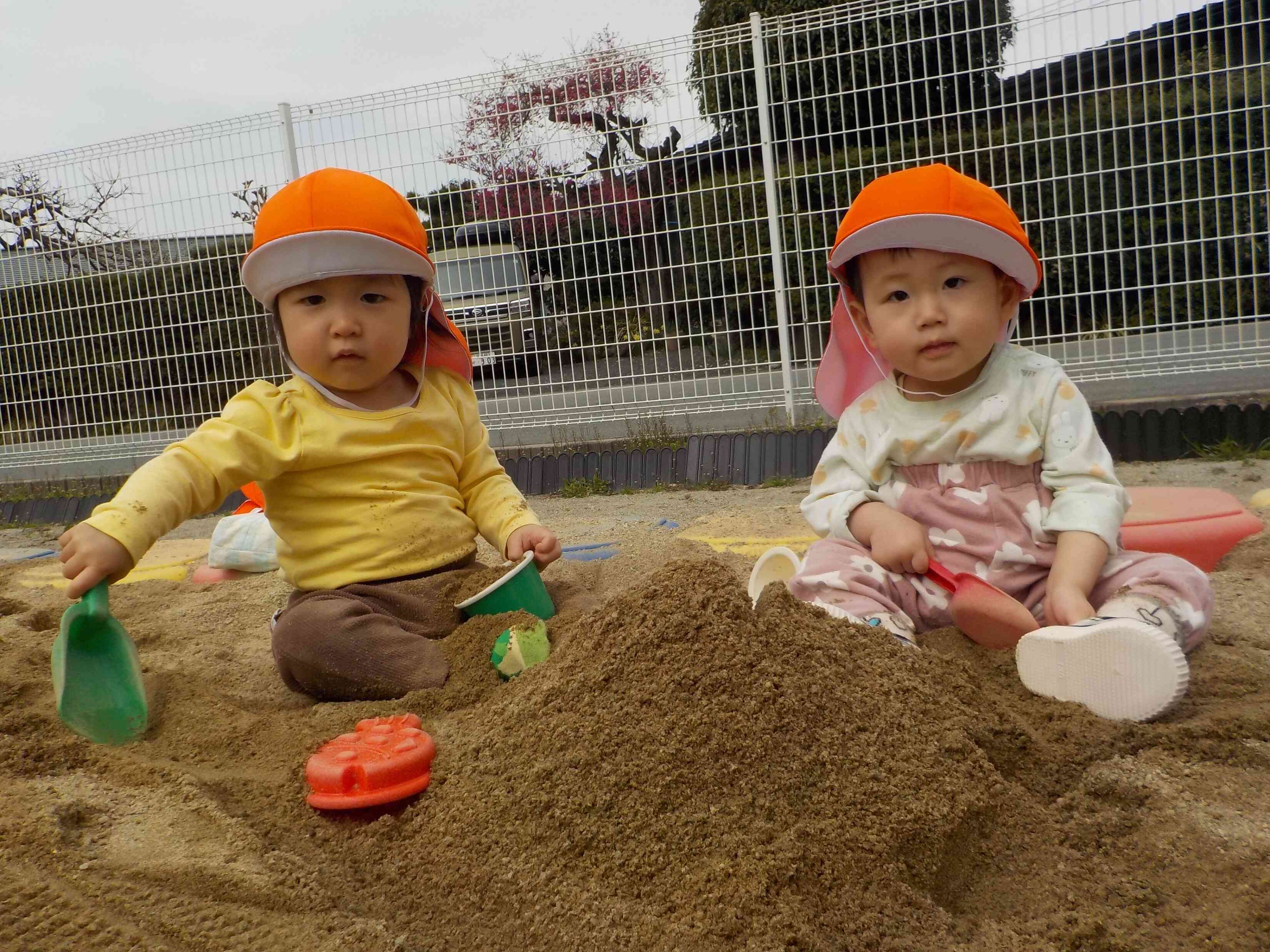 進級してから1か月　～1歳児　あひる組～