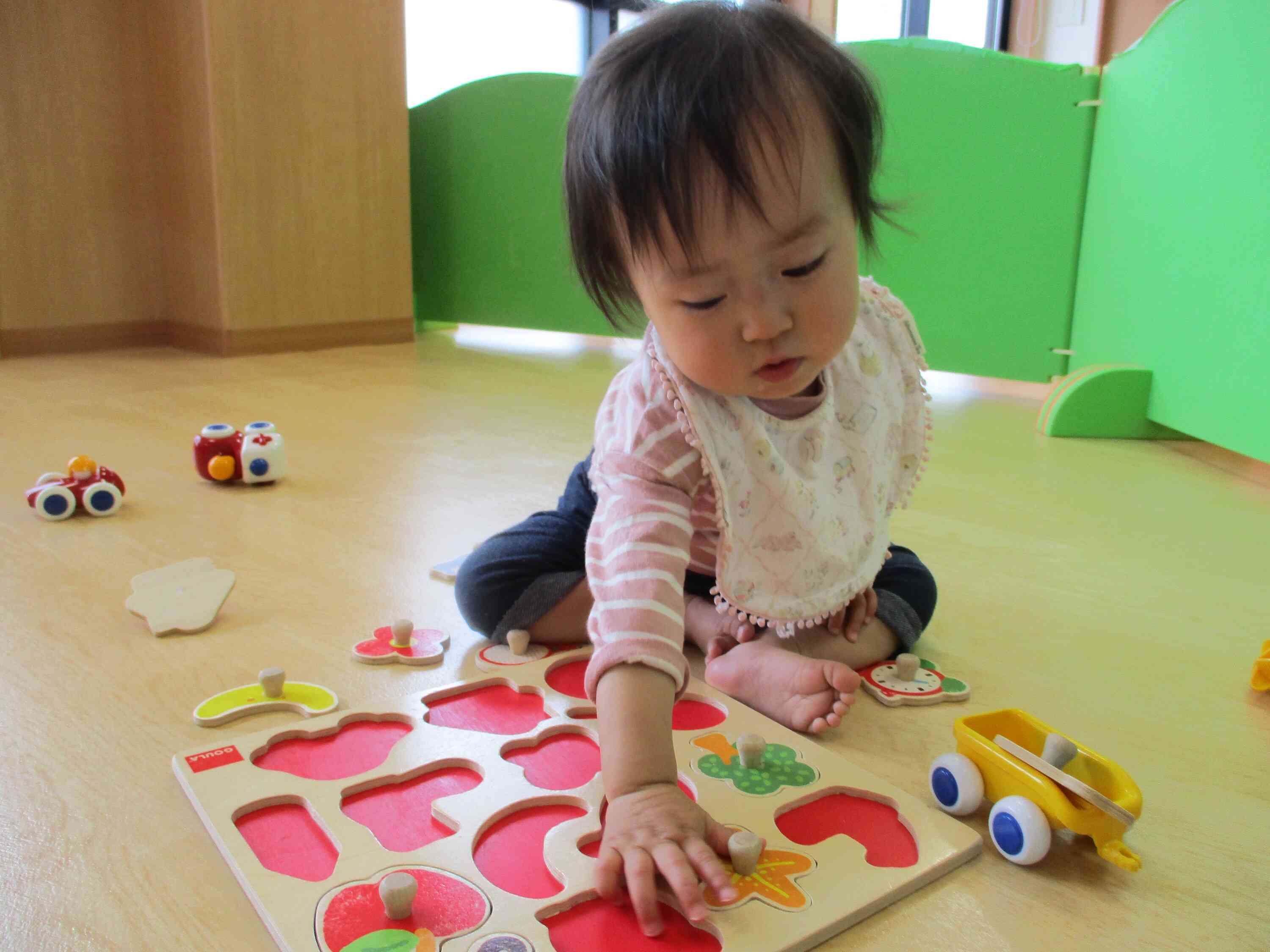 室内遊び♪～０歳児　ひよこ組～