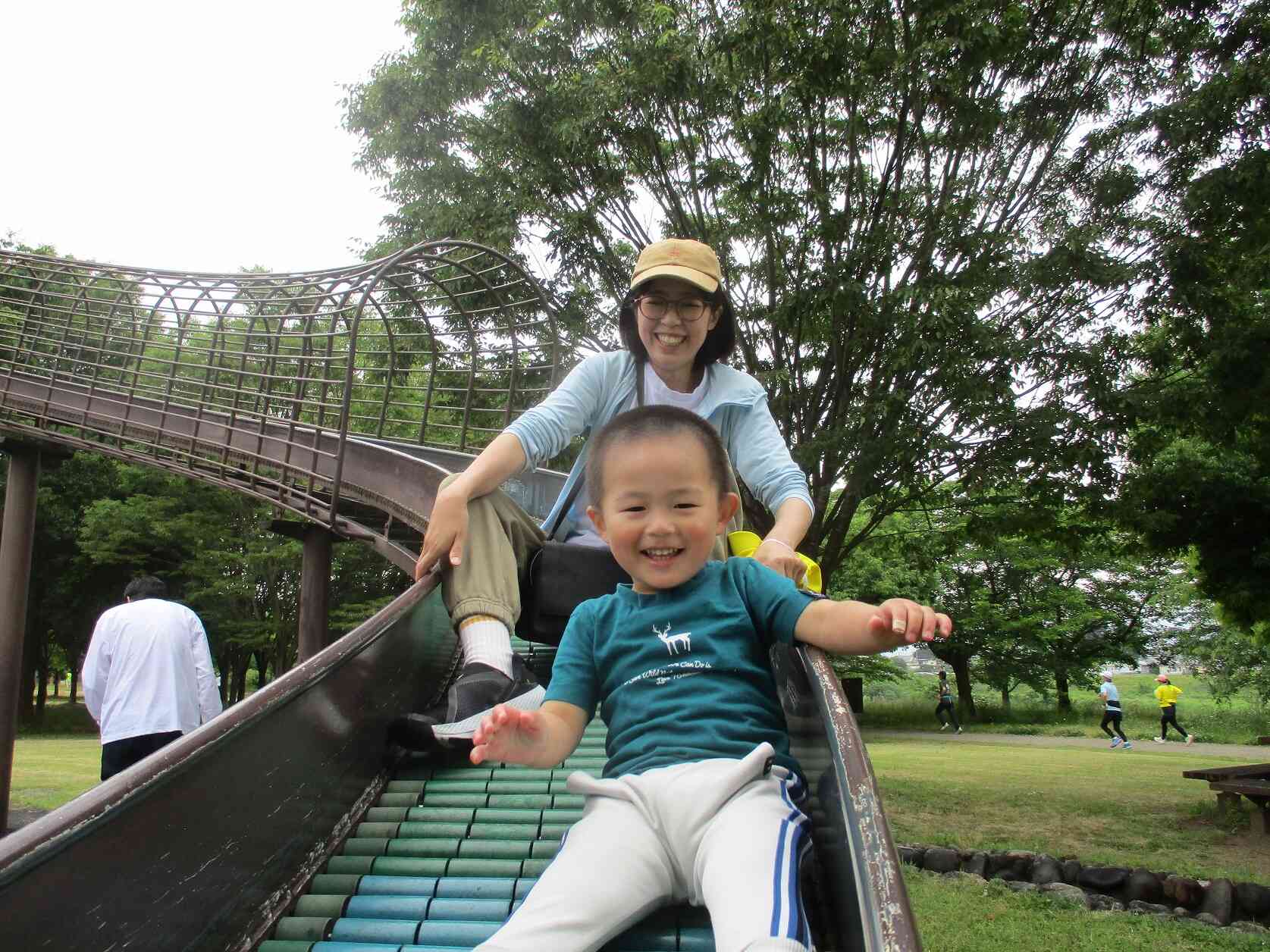 親子遠足～２歳児うさぎ組、３歳児りす組～