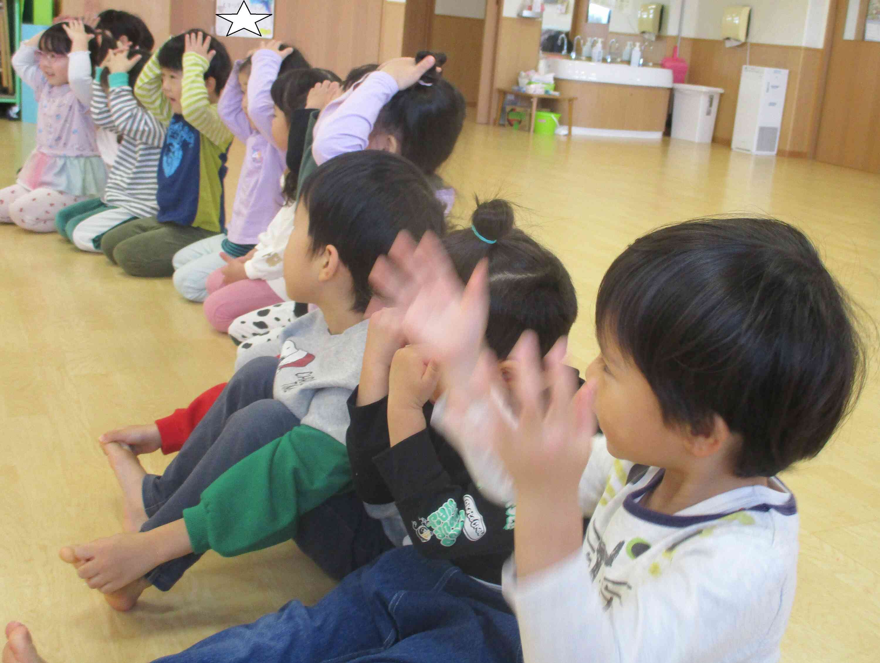 リトミック～りす組（３歳児）～