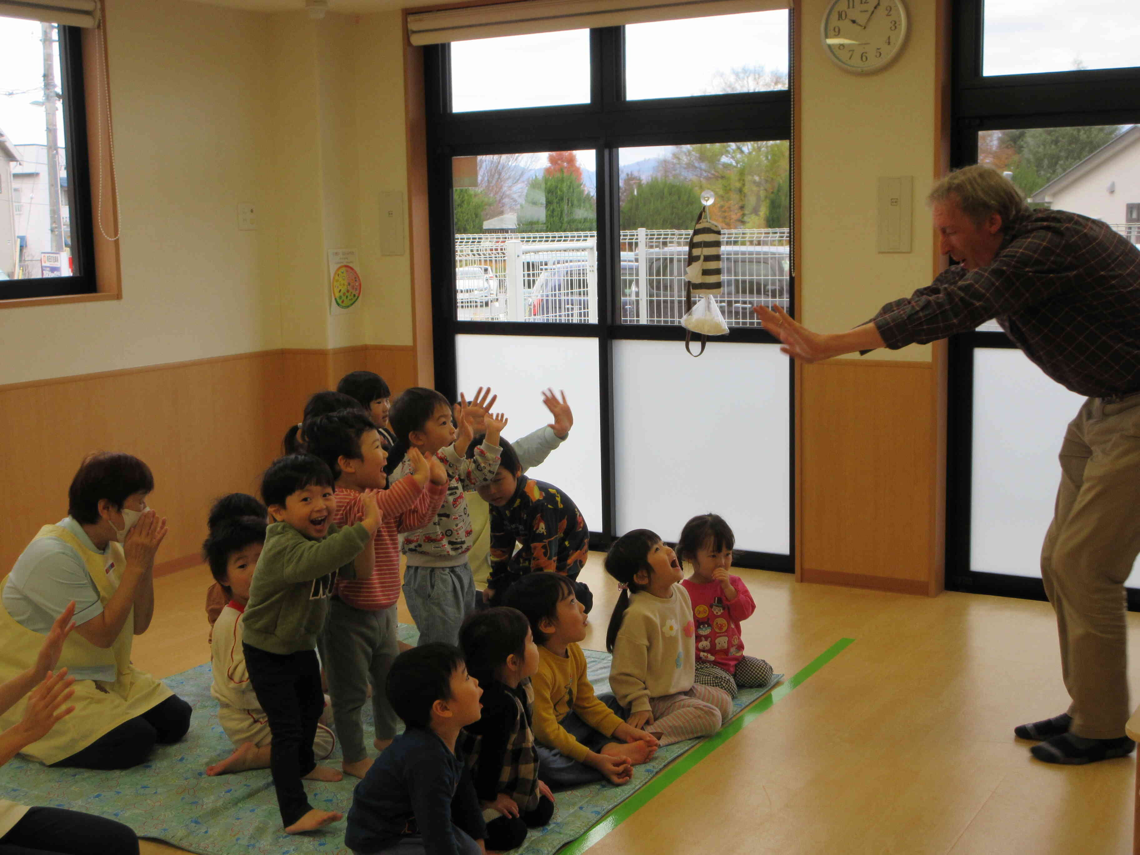 英語教室～うさぎ組（２歳児）～