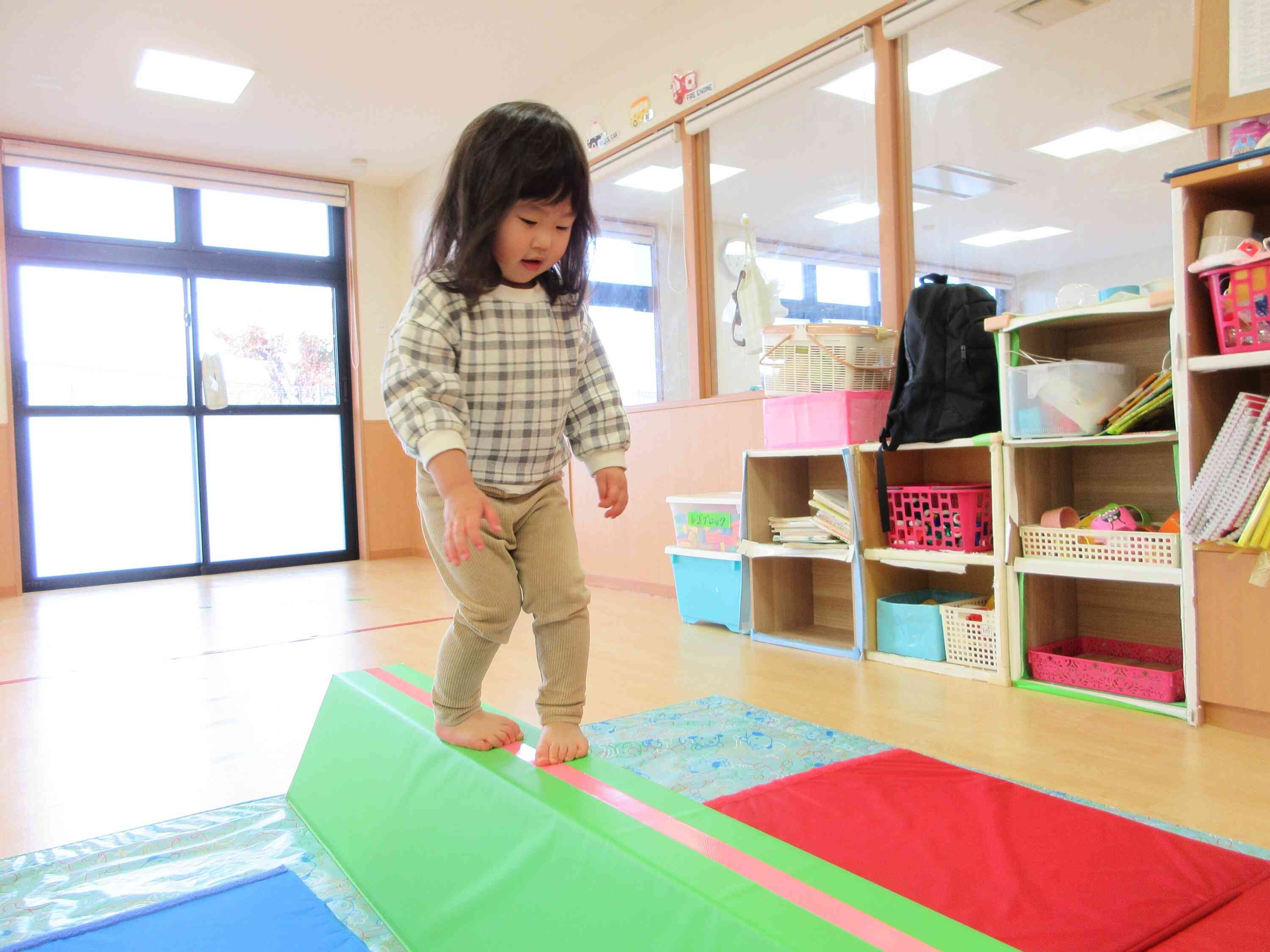 そ～っと渡ってみよう