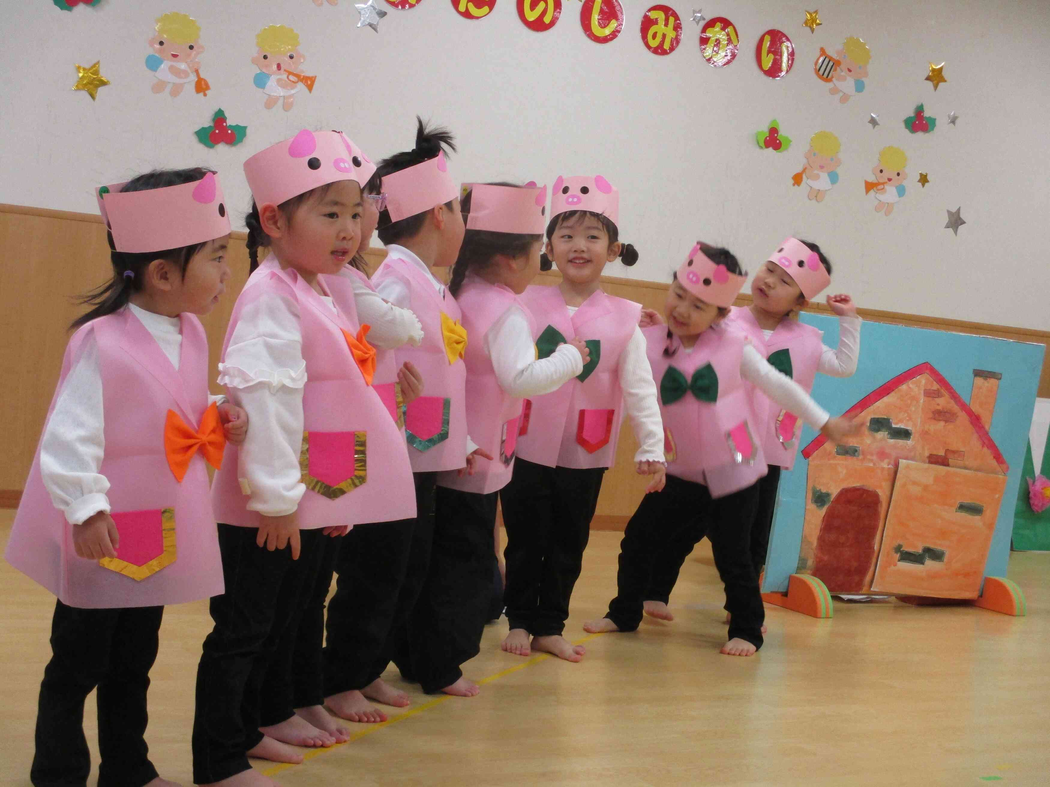 レンガのお家を守ったよ。