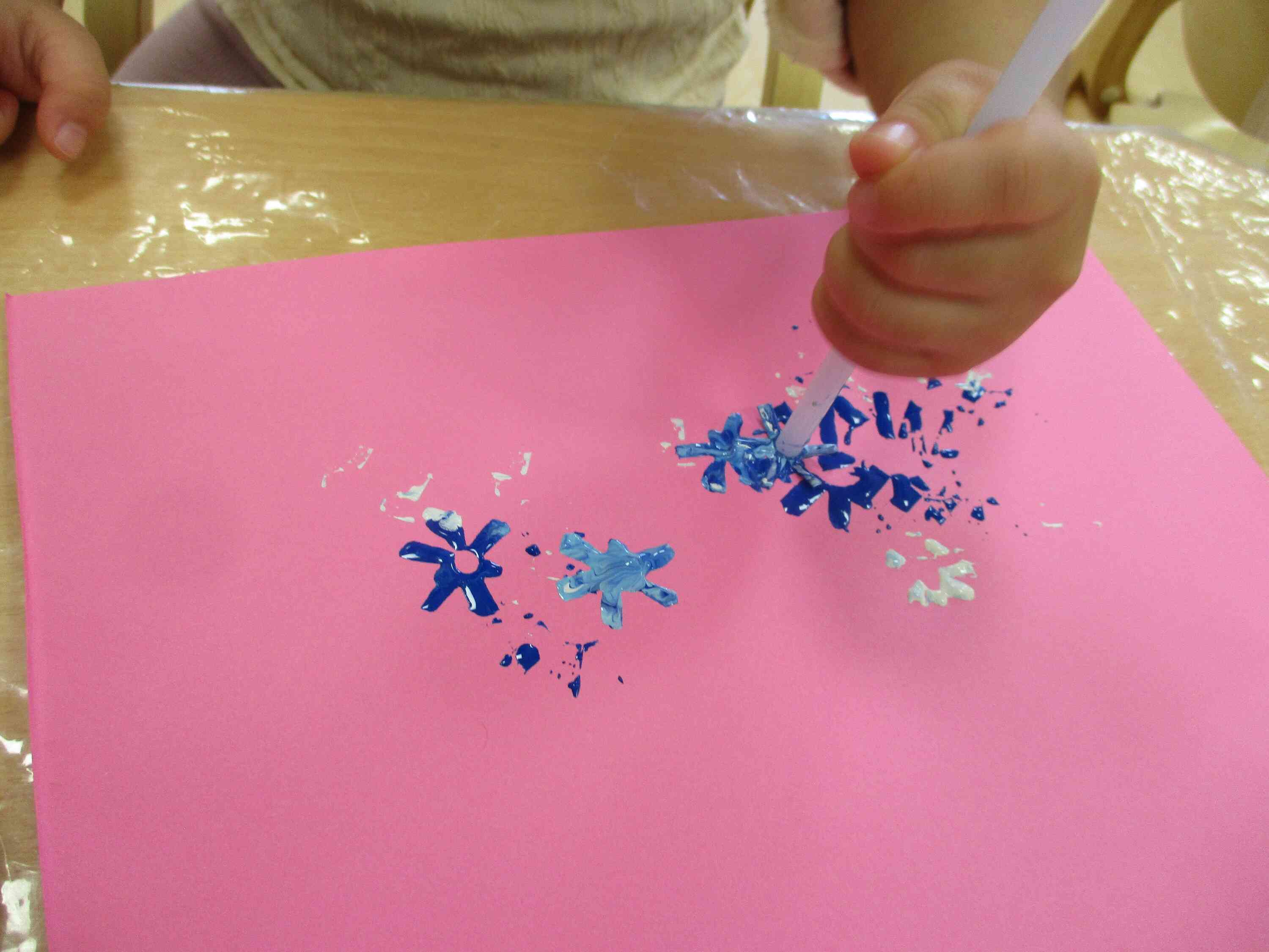 まるで雪みたいできれいだね～！