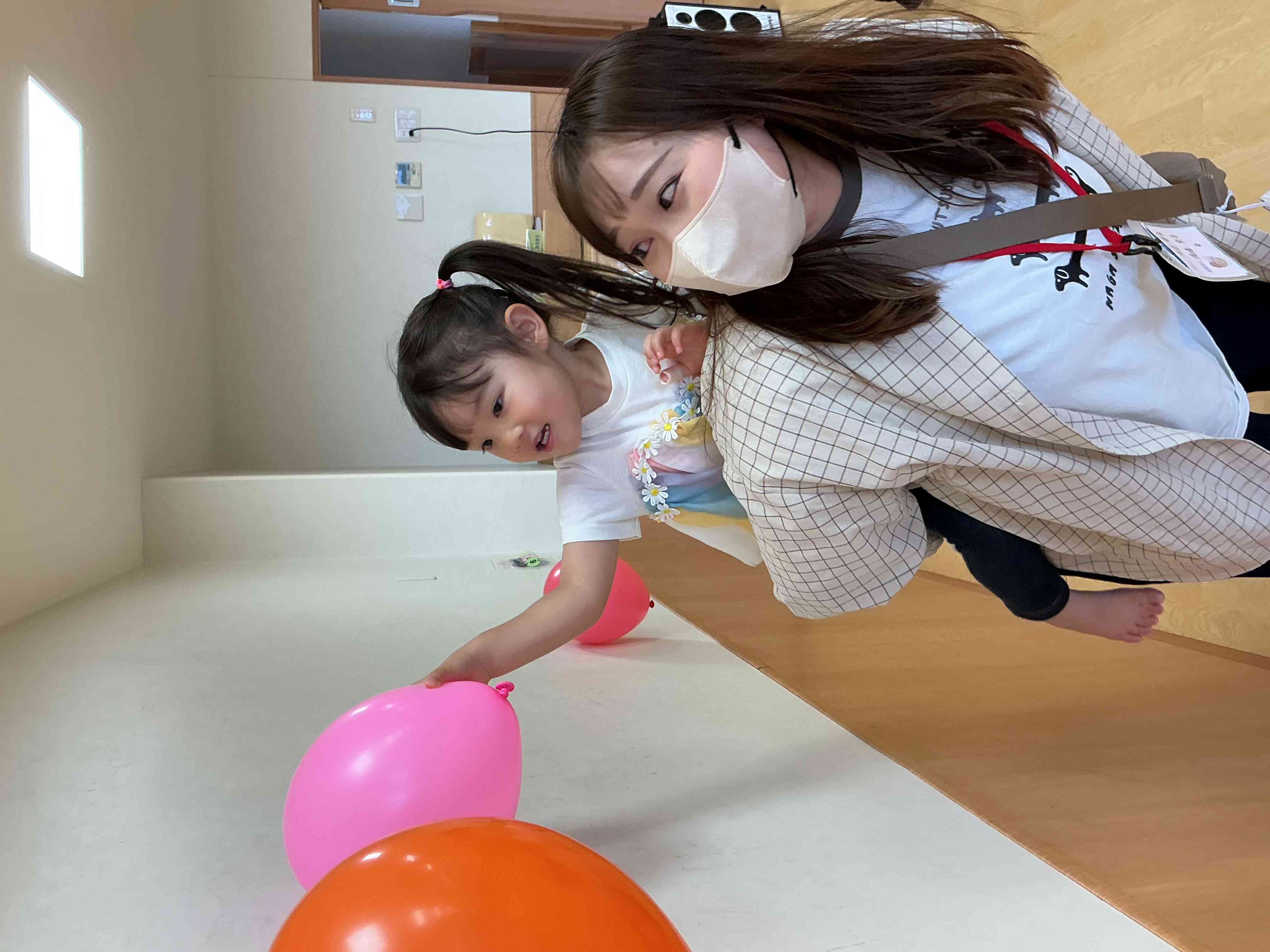 風船おんぶリレー！
